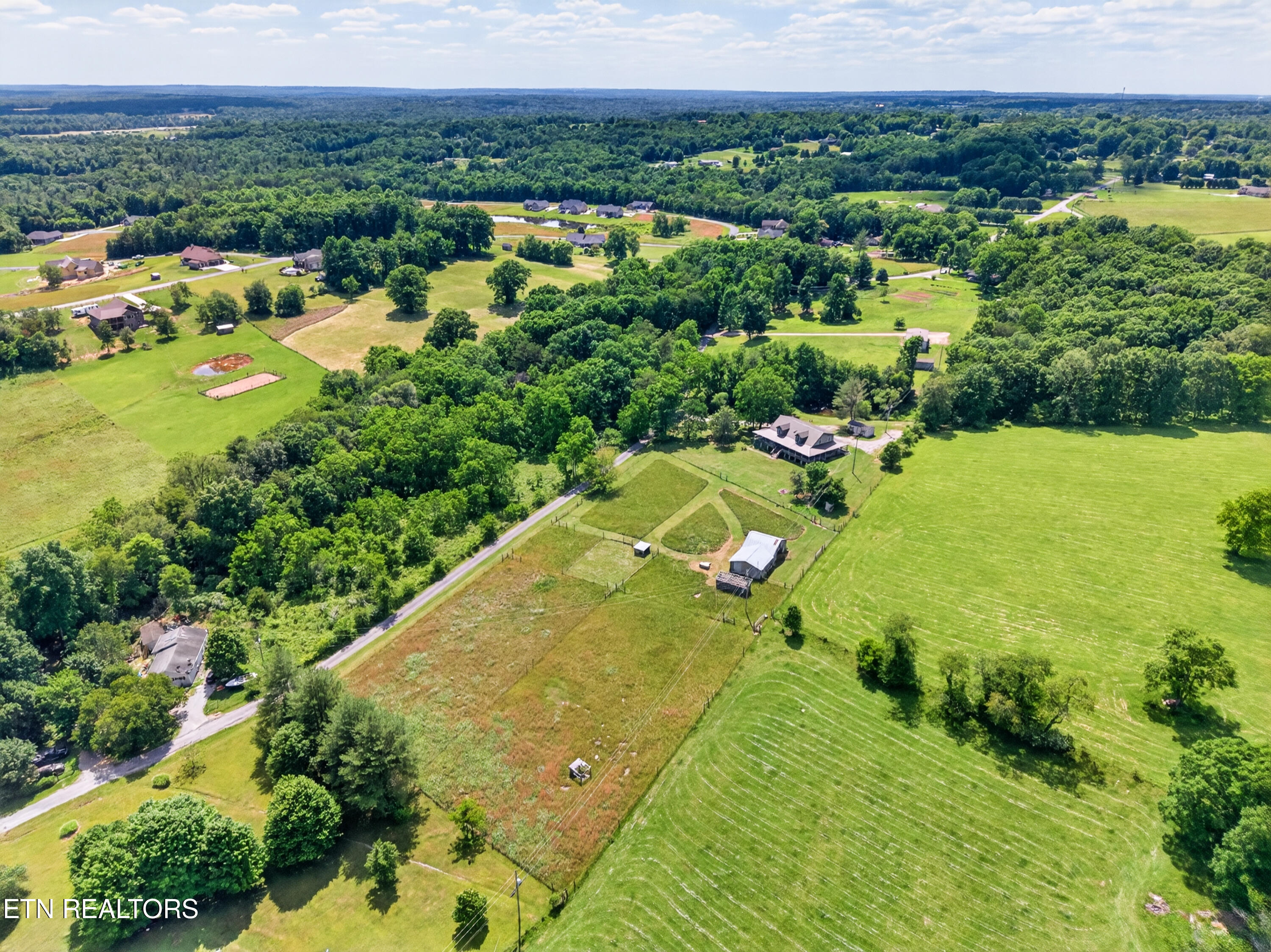 147 Bradbury Lane Crossville TN 38555