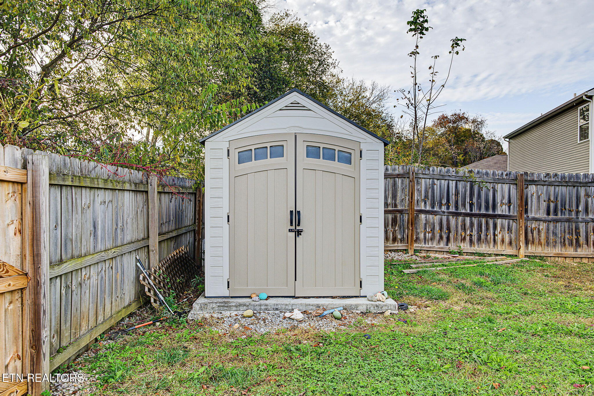 2569 Cottonwood Drive Sevierville TN 37876