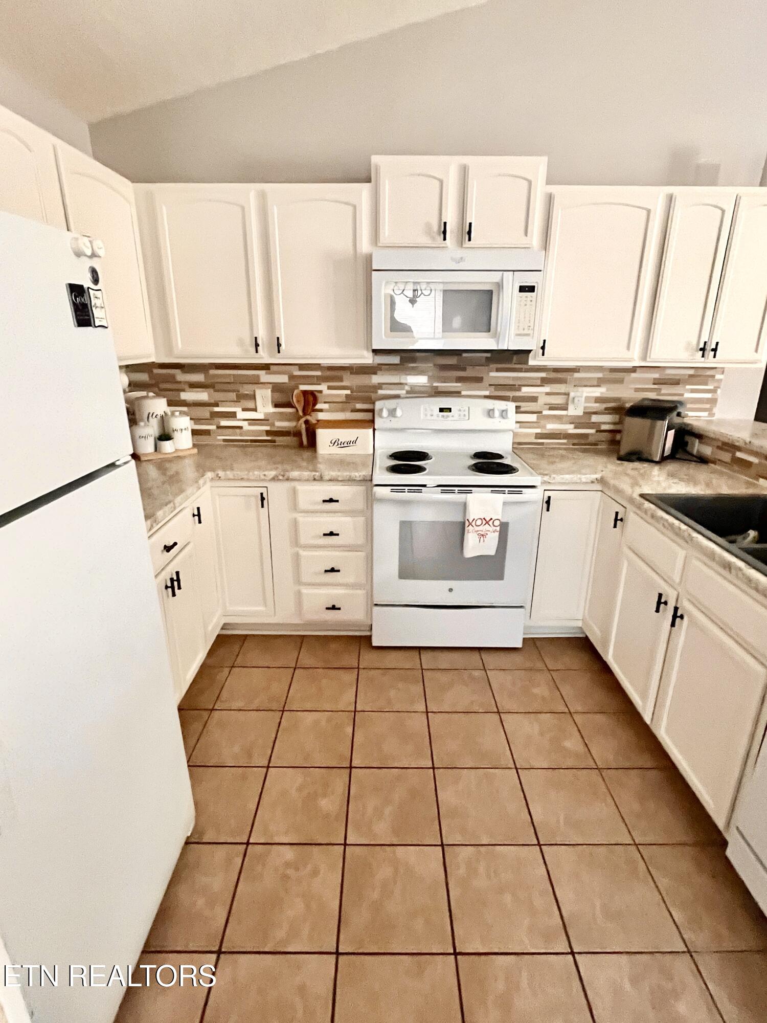 969 Satterfield Road Maynardville TN 37807