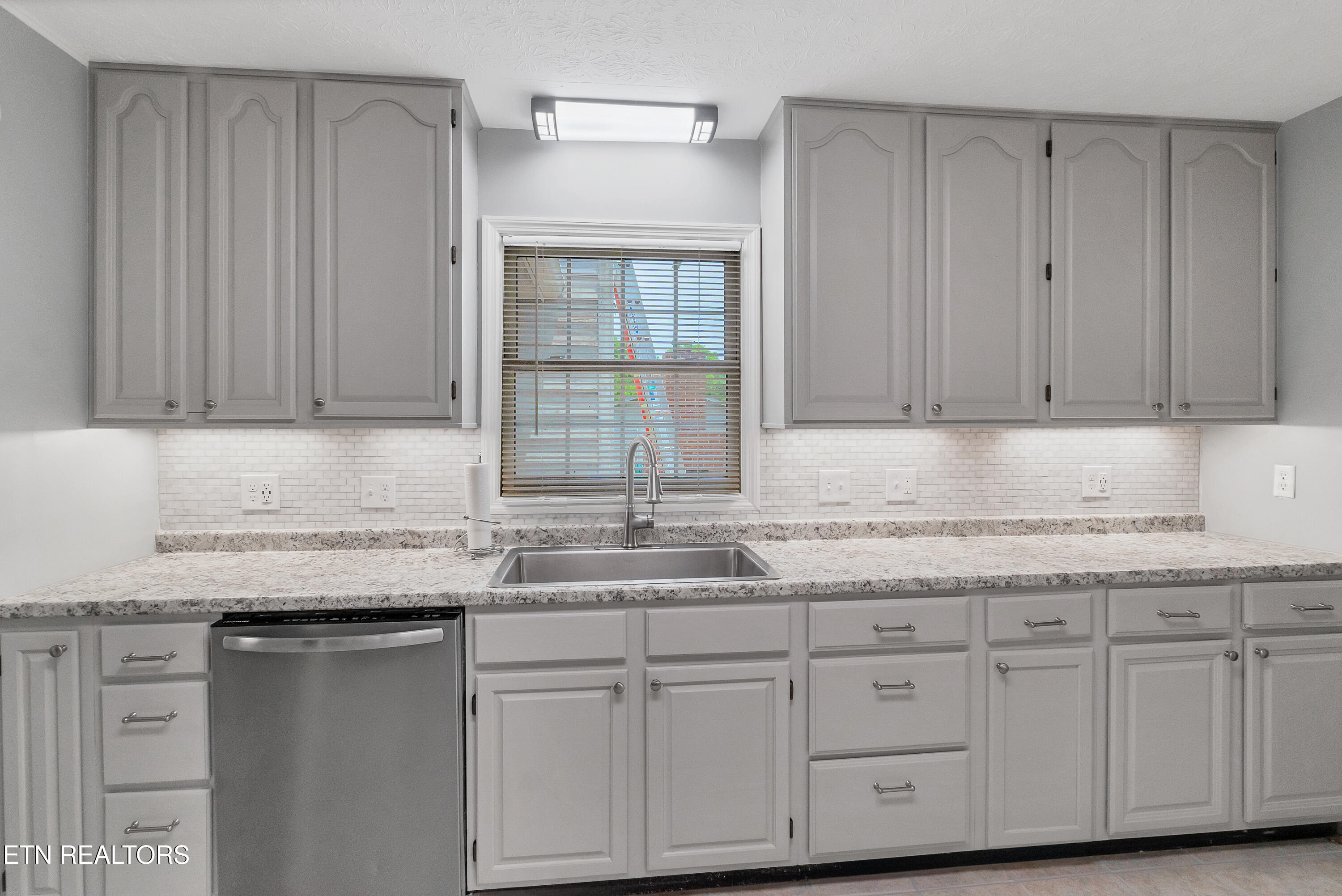 310 Barbara Lane Maryville TN 37803
