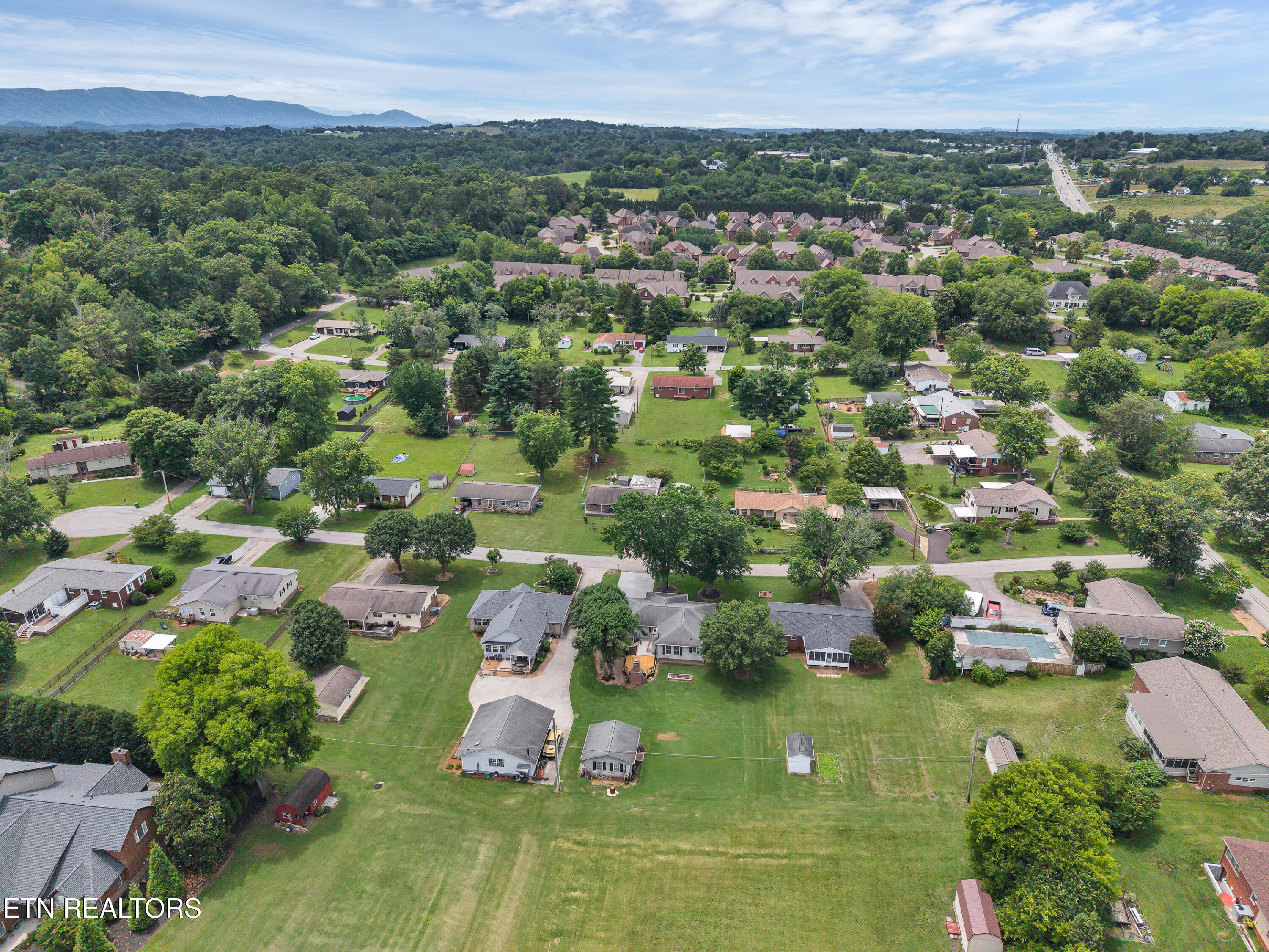 310 Barbara Lane Maryville TN 37803