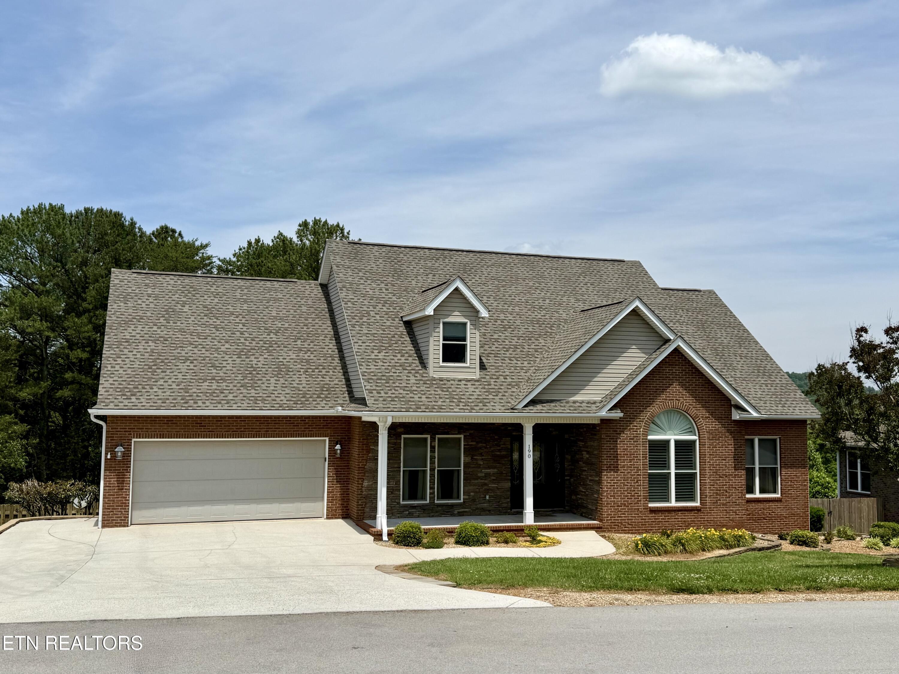 190 Pointe Summit Drive Greenback TN 37742