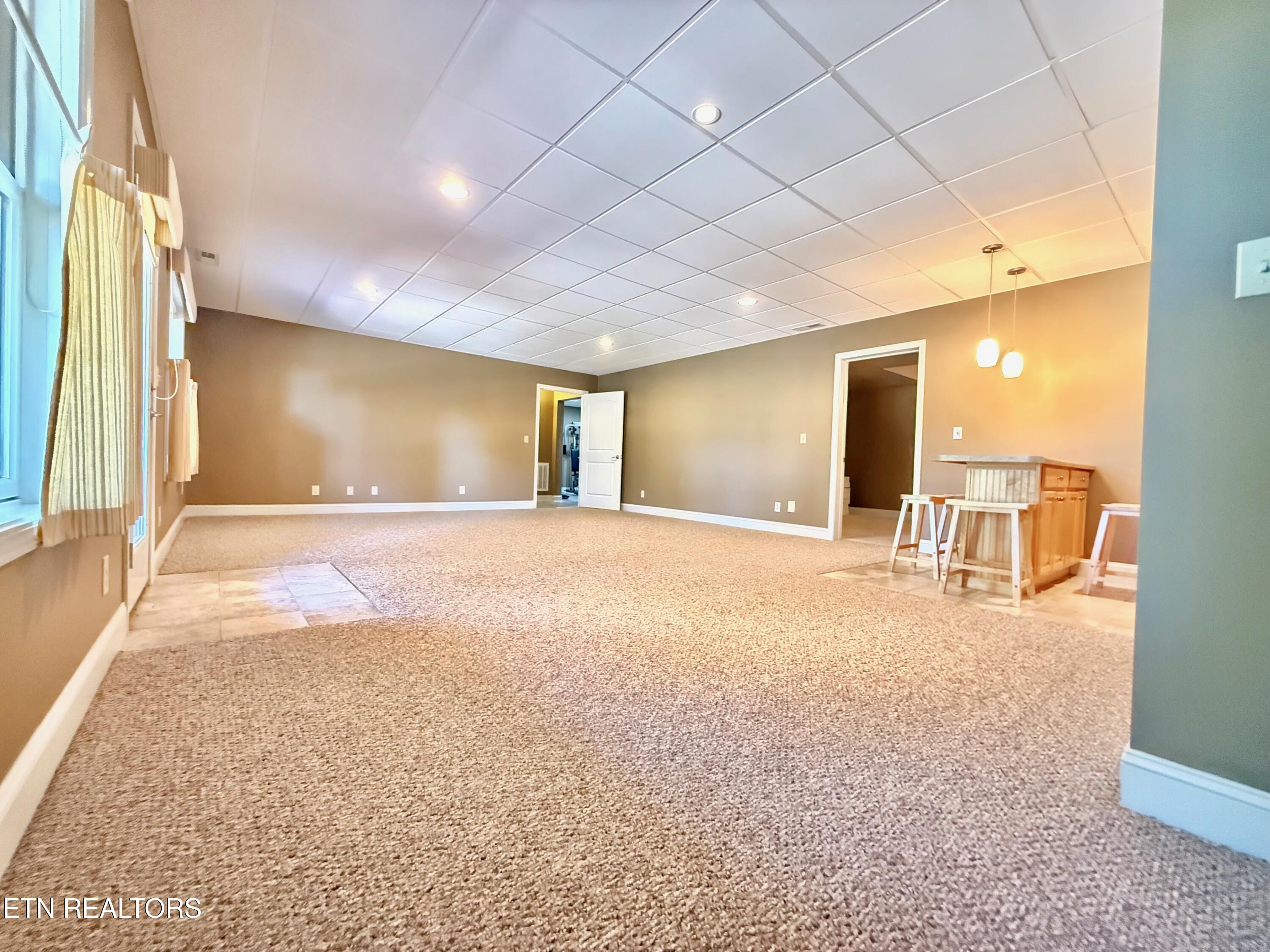190 Pointe Summit Drive Greenback TN 37742