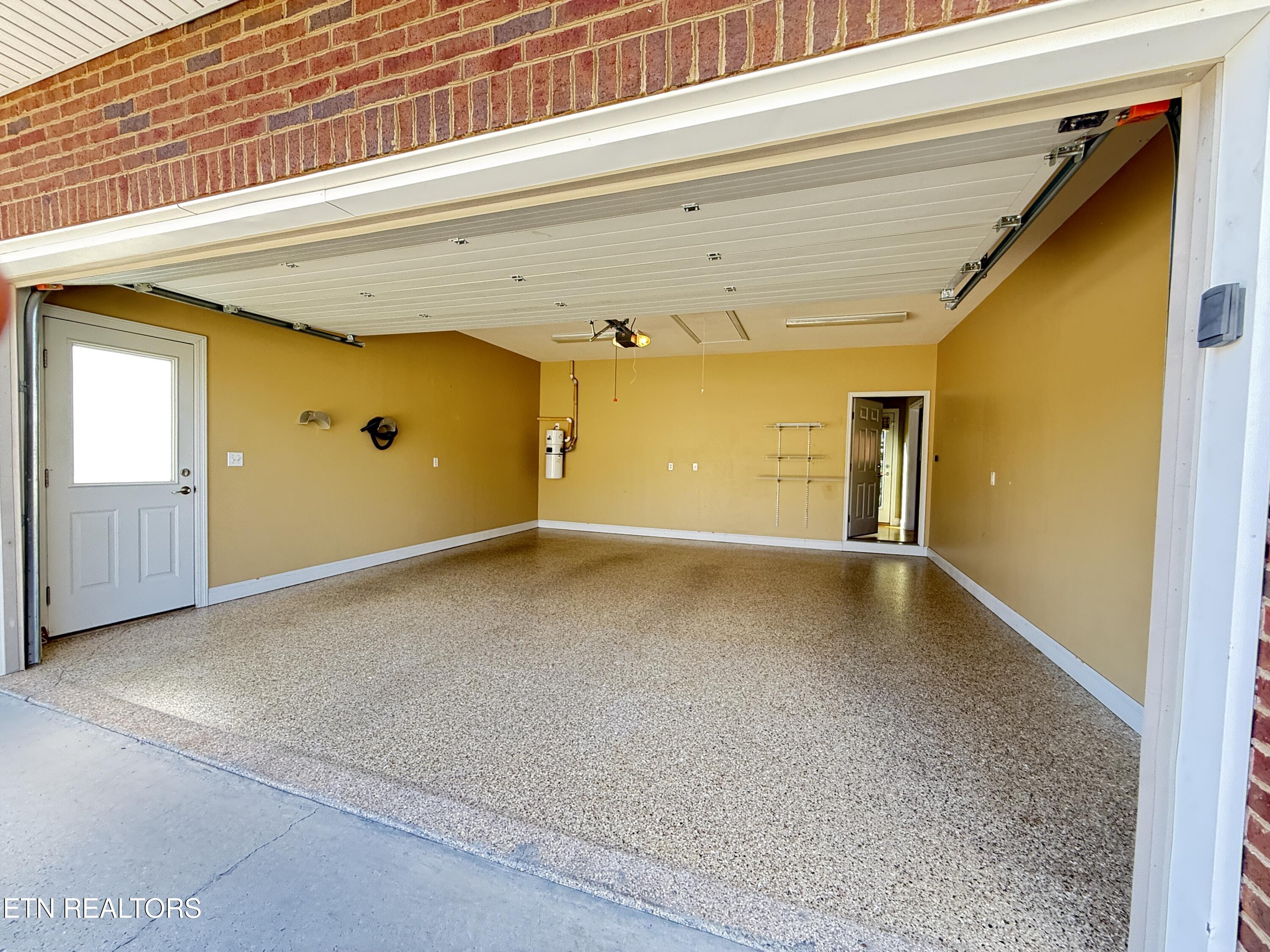 190 Pointe Summit Drive Greenback TN 37742
