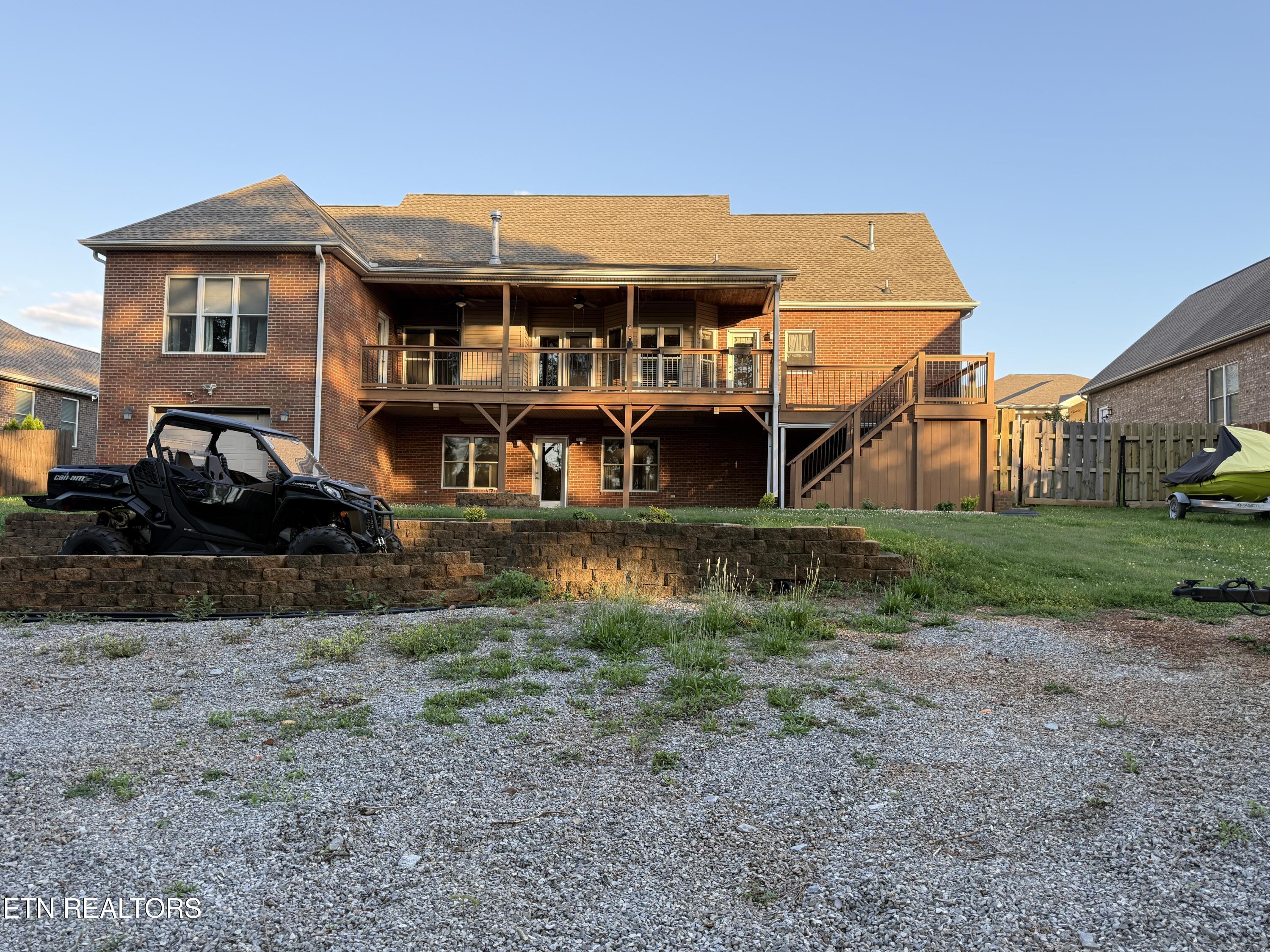 190 Pointe Summit Drive Greenback TN 37742