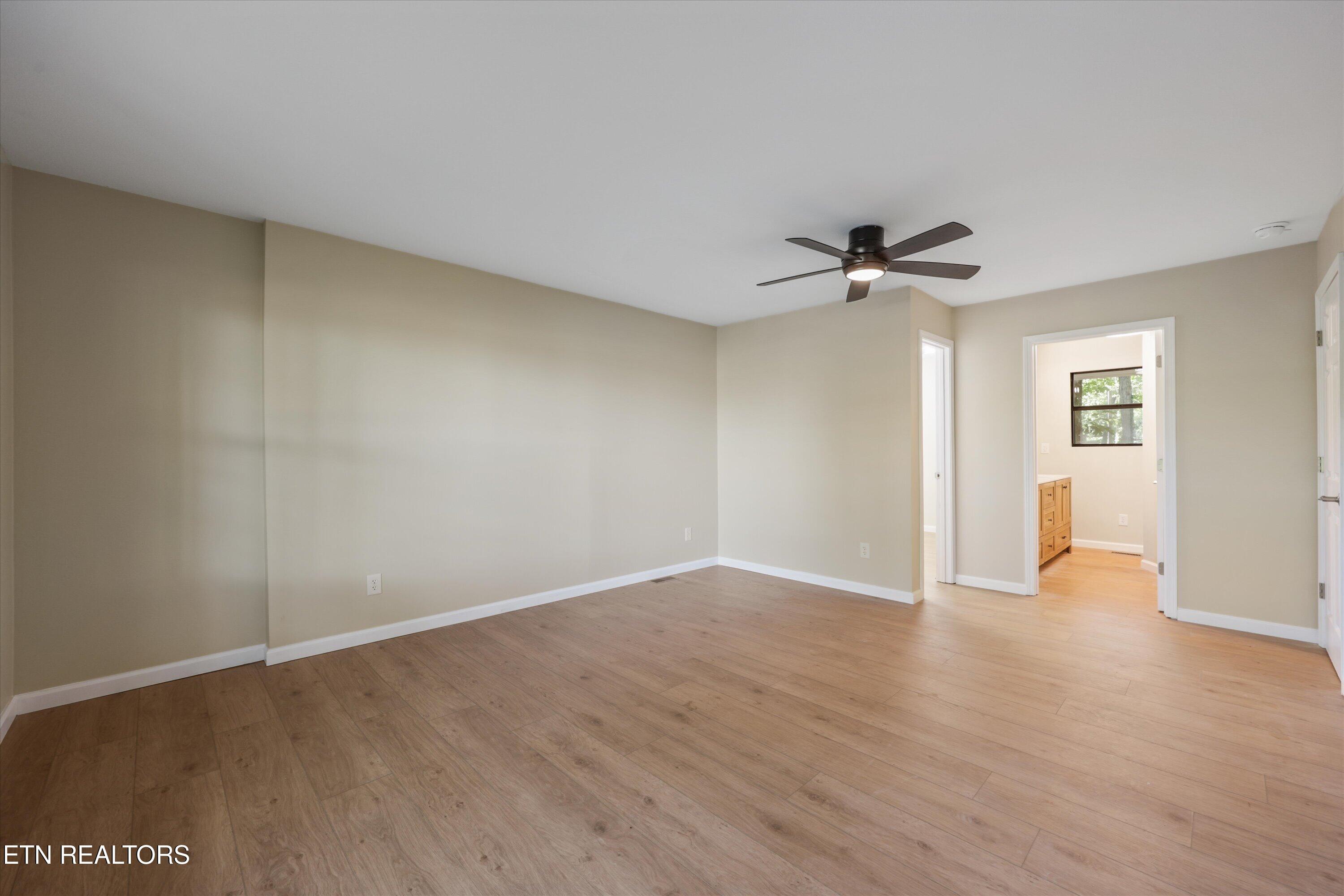 2024 Cravens Drive Crossville TN 38572
