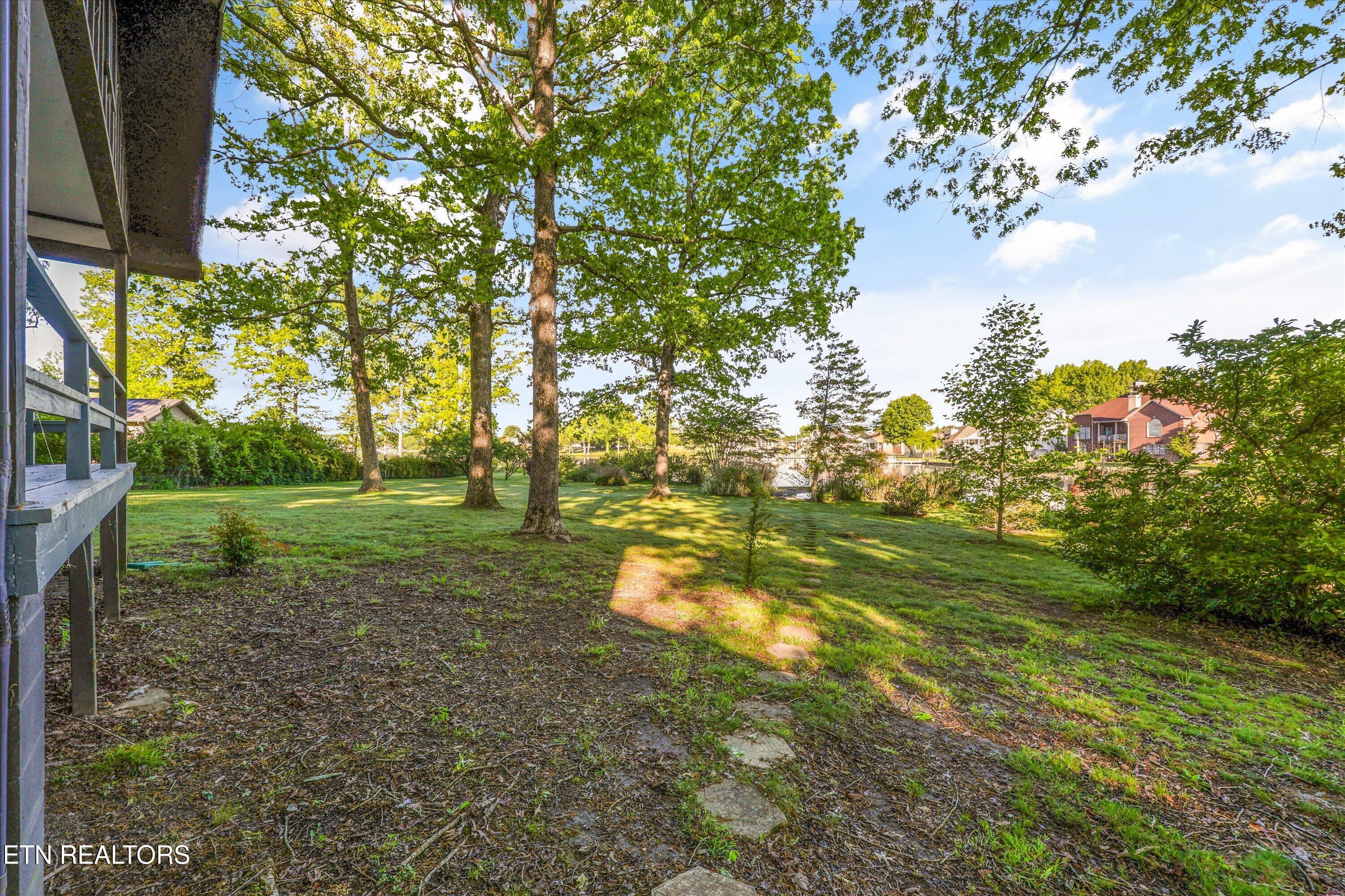 2024 Cravens Drive Crossville TN 38572
