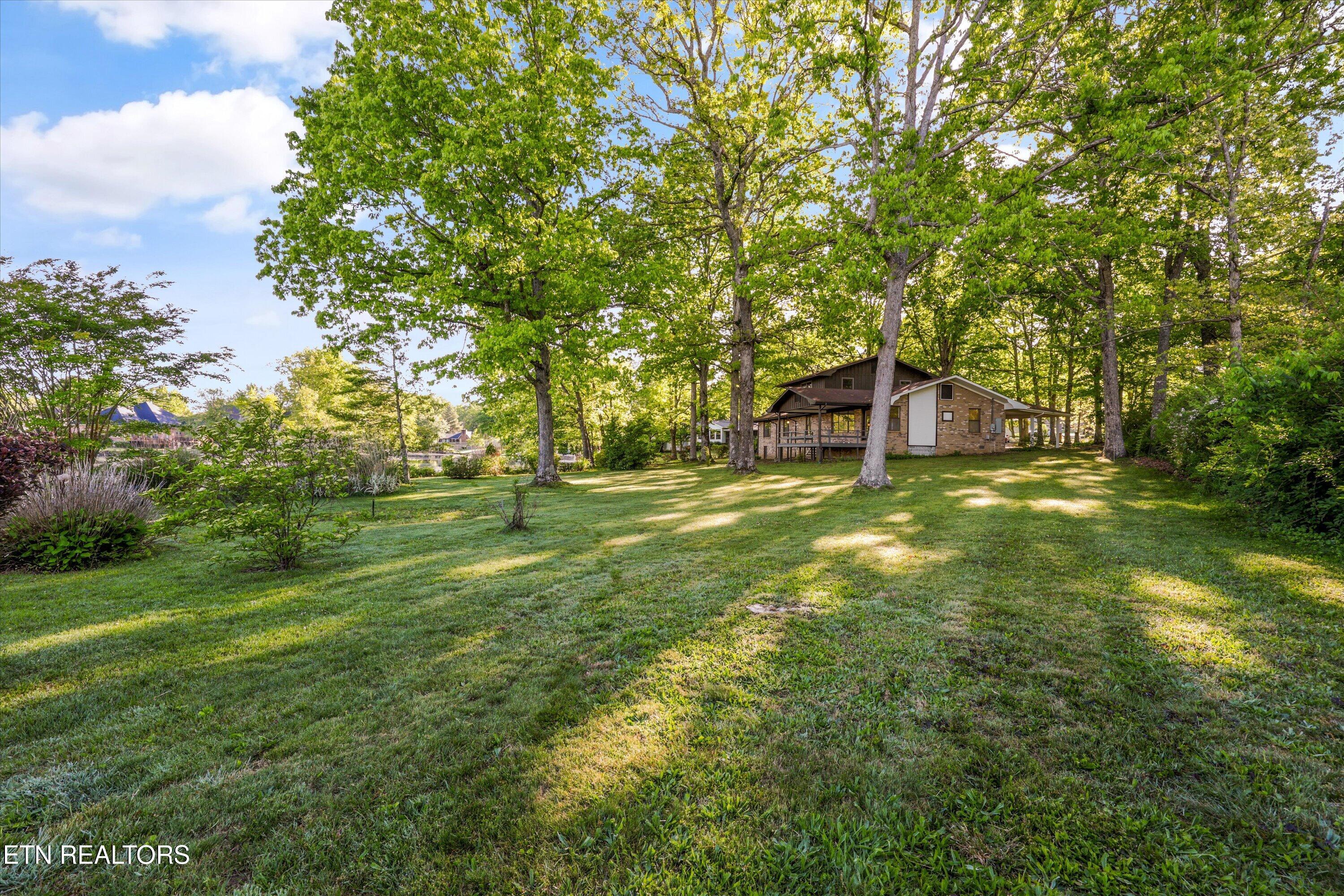 2024 Cravens Drive Crossville TN 38572