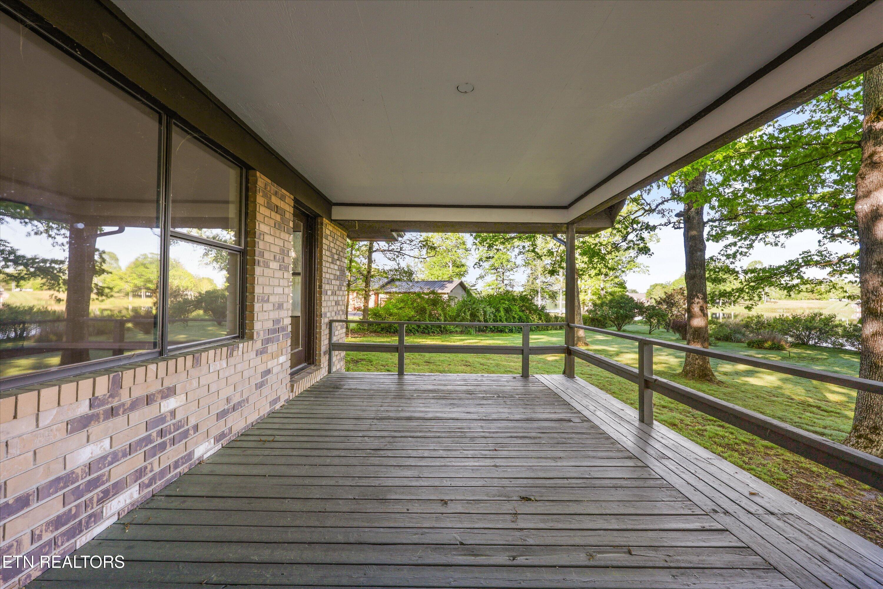 2024 Cravens Drive Crossville TN 38572