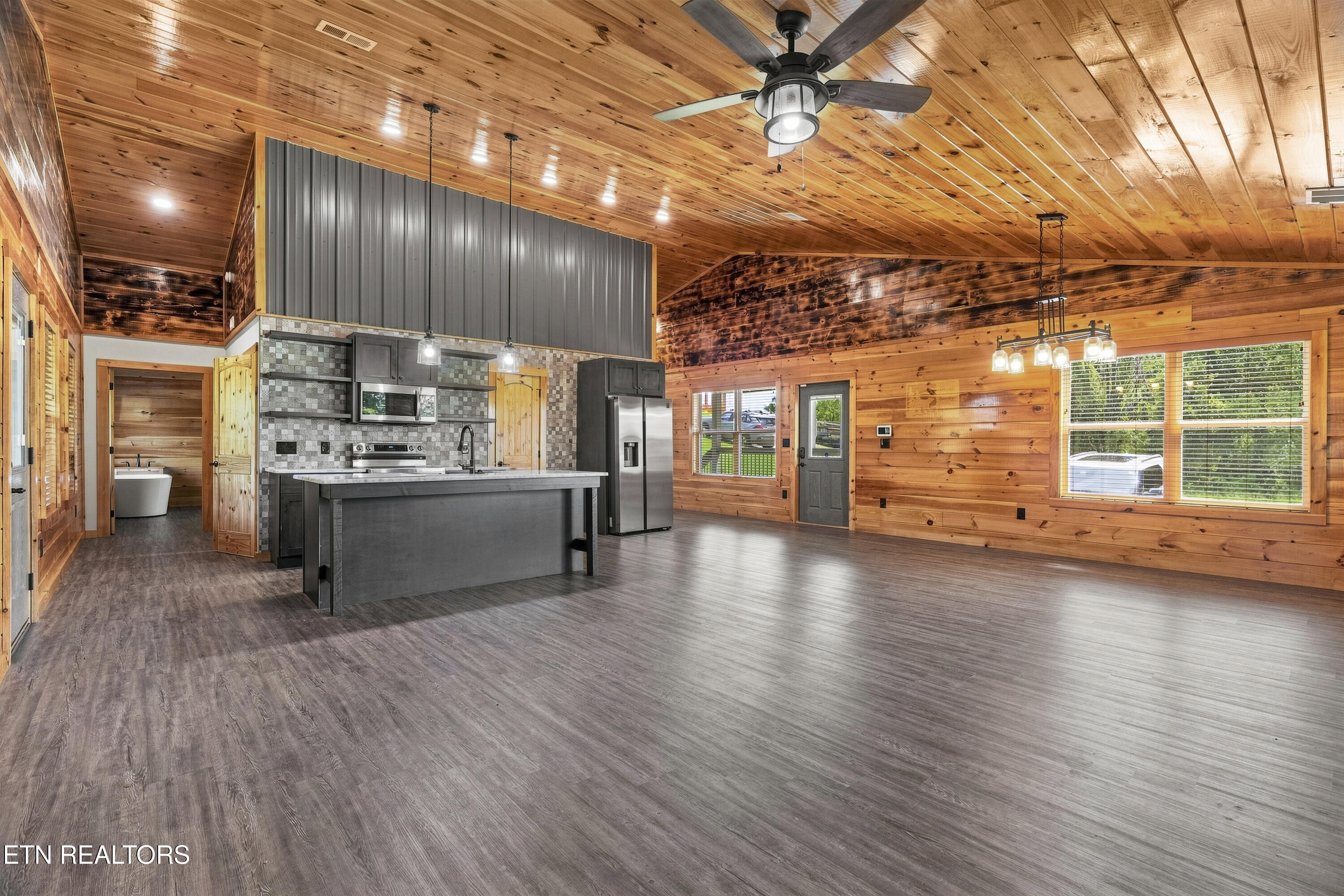 353 Oak Lake Drive Sevierville TN 37876