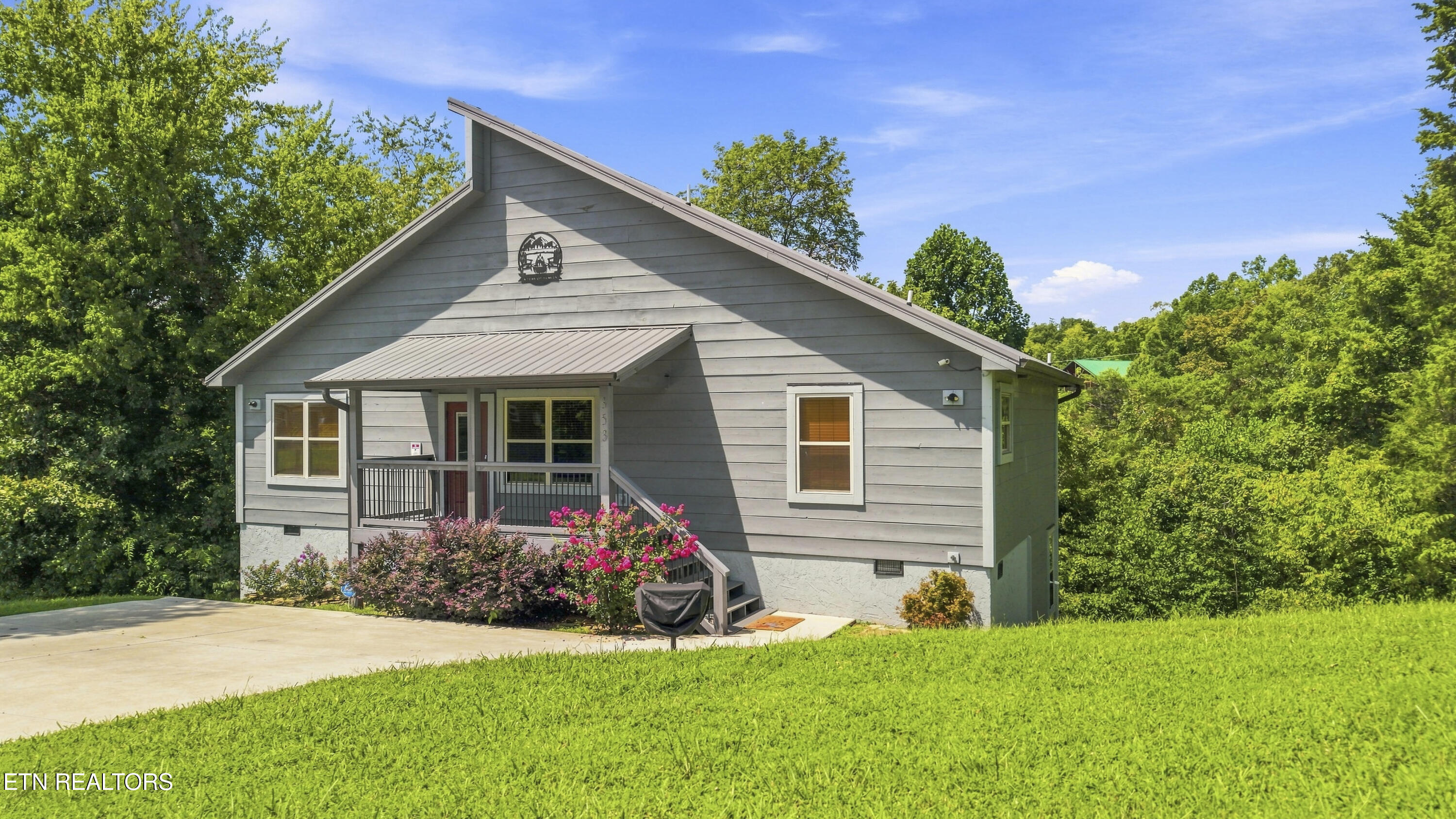 353 Oak Lake Drive Sevierville TN 37876