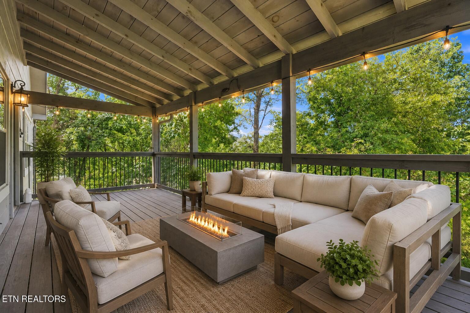 353 Oak Lake Drive Sevierville TN 37876