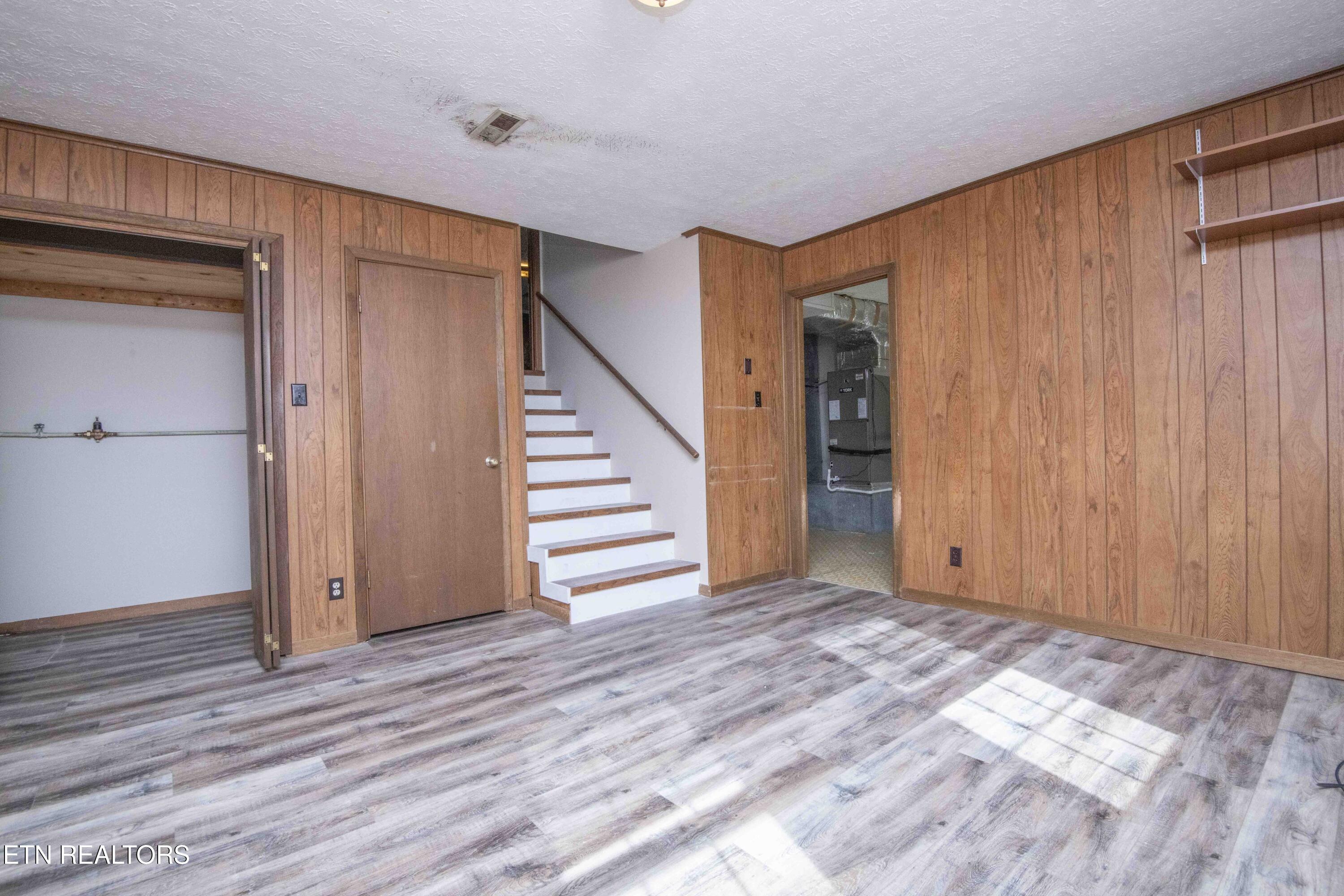 120 West Lane Powell TN 37849