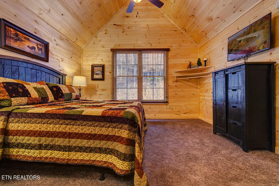 1205 Parkview Vista Way Pigeon Forge TN 37862