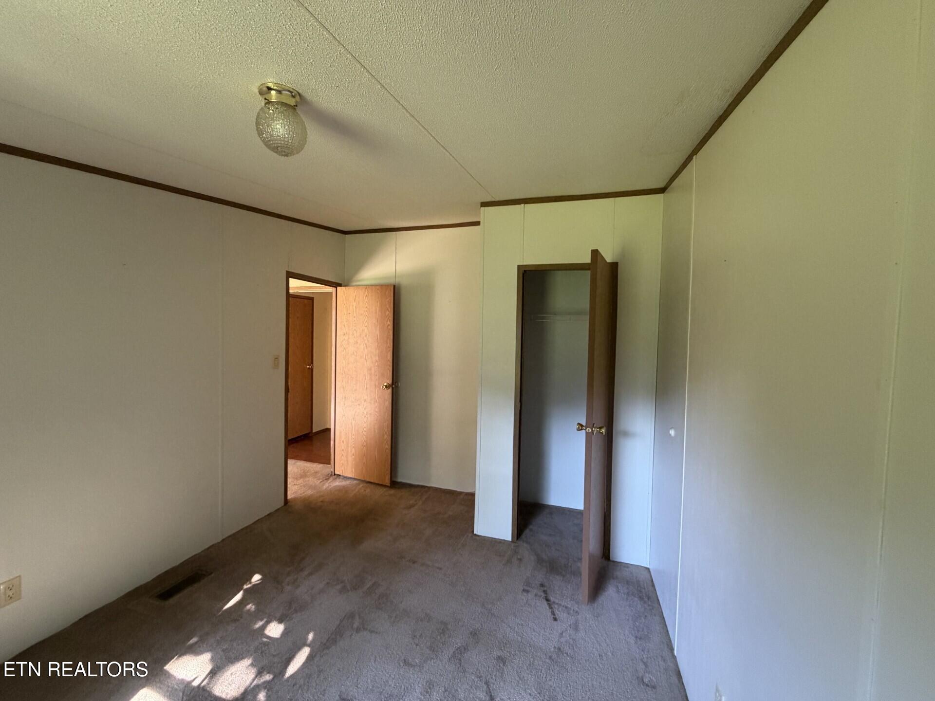 11033 Highway 68 Grandview TN 37337