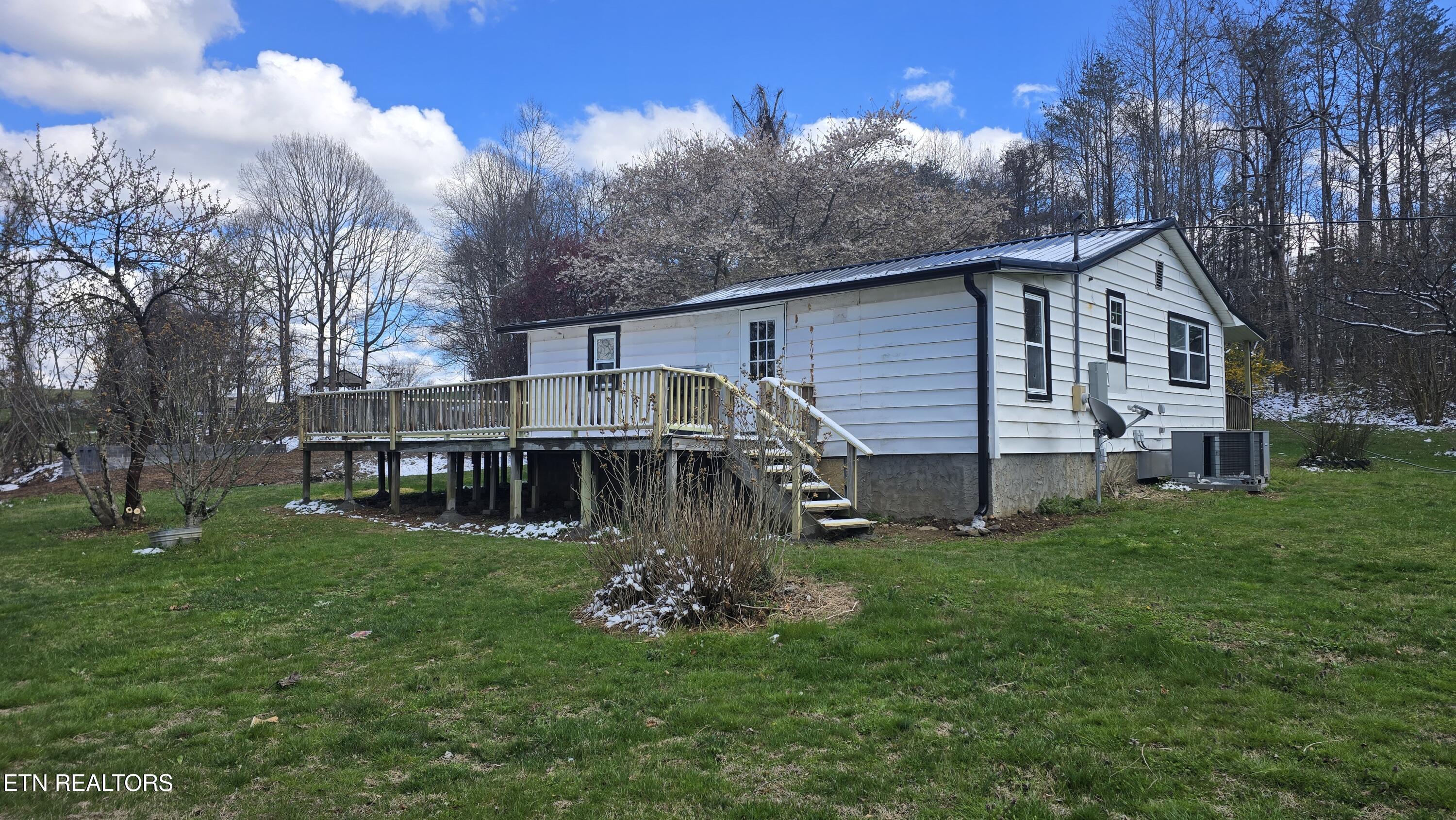 320 Epperson Circle Tazewell TN 37879