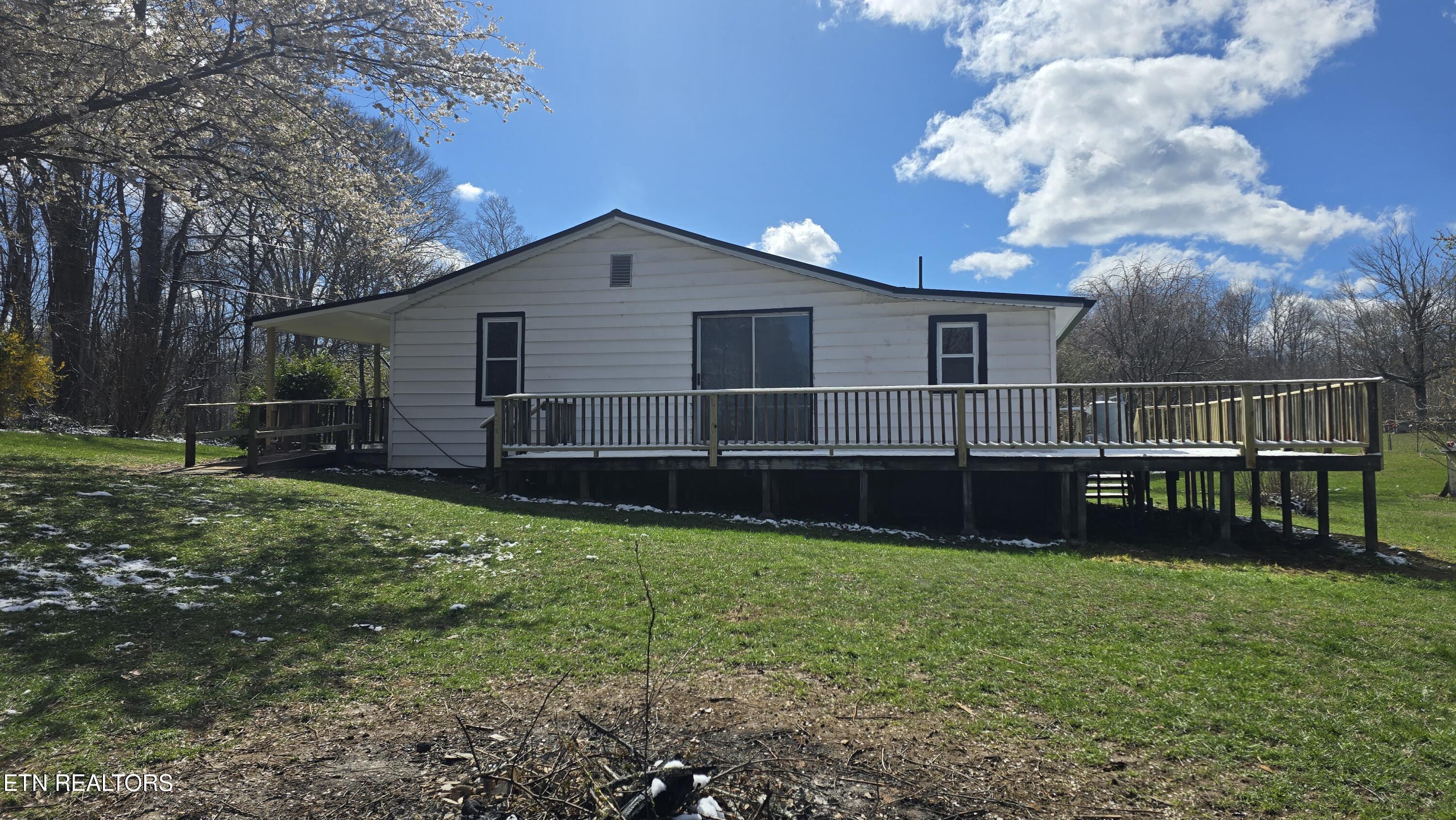 320 Epperson Circle Tazewell TN 37879