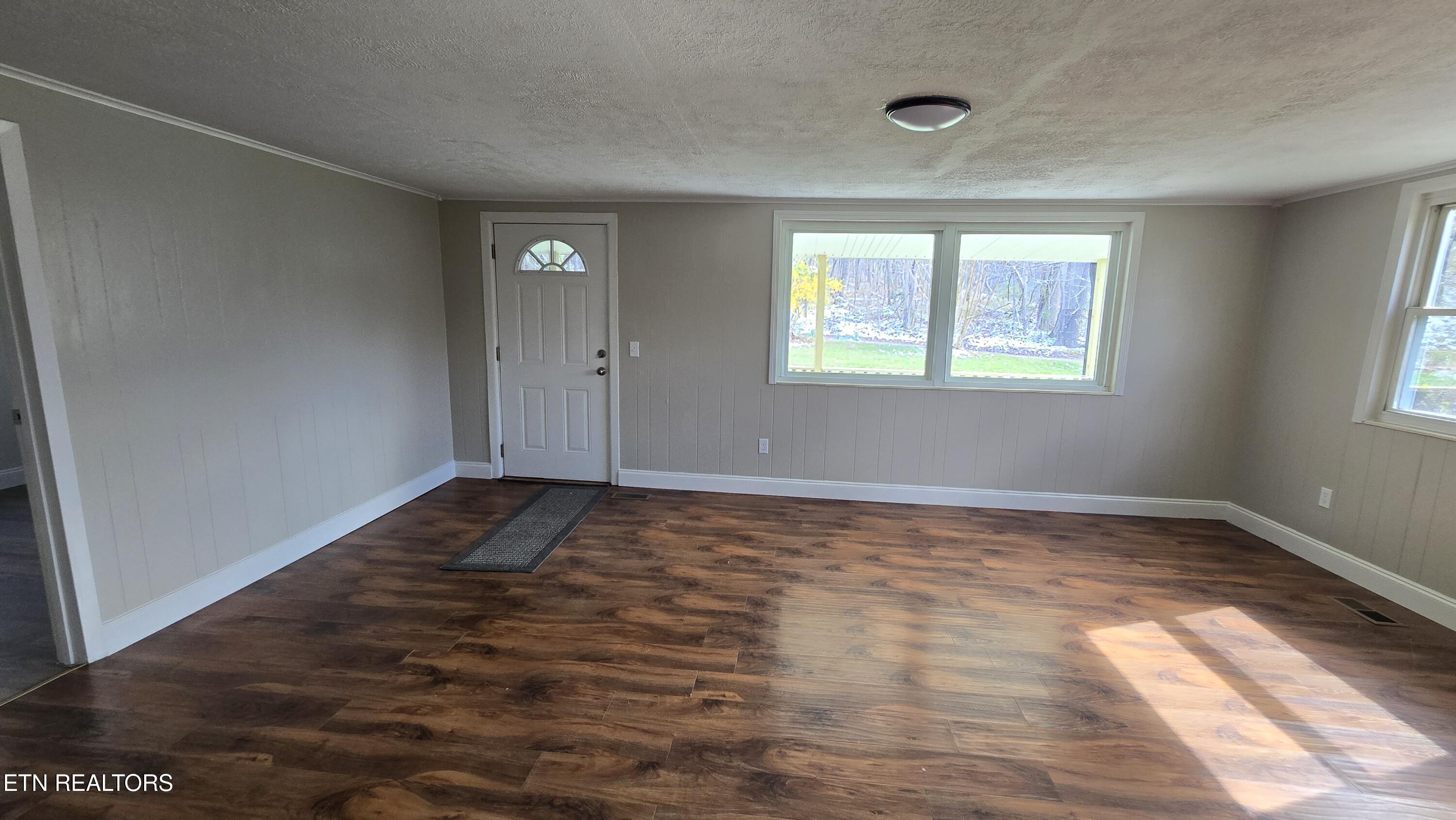320 Epperson Circle Tazewell TN 37879