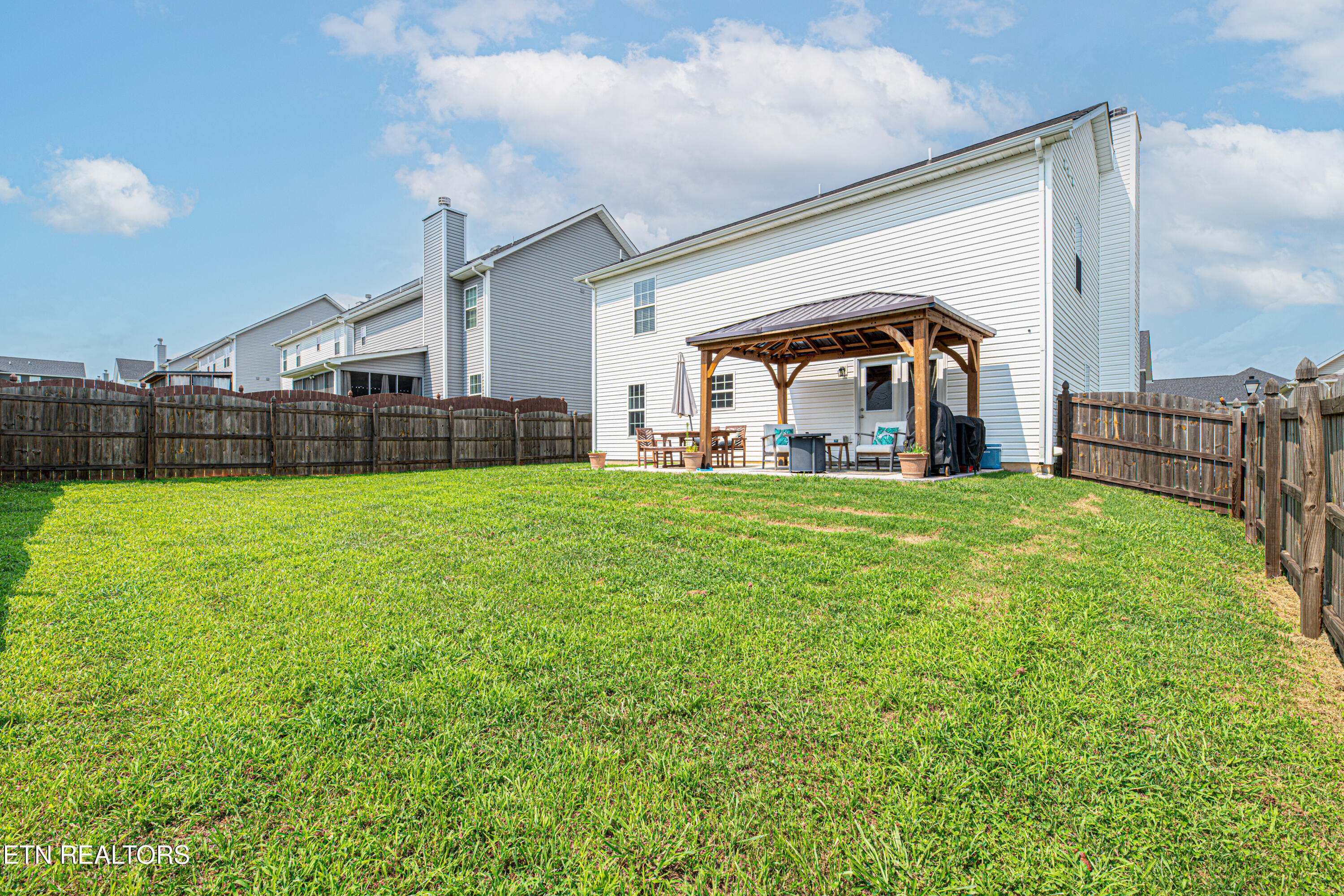 8125 Equinox Lane Powell TN 37849