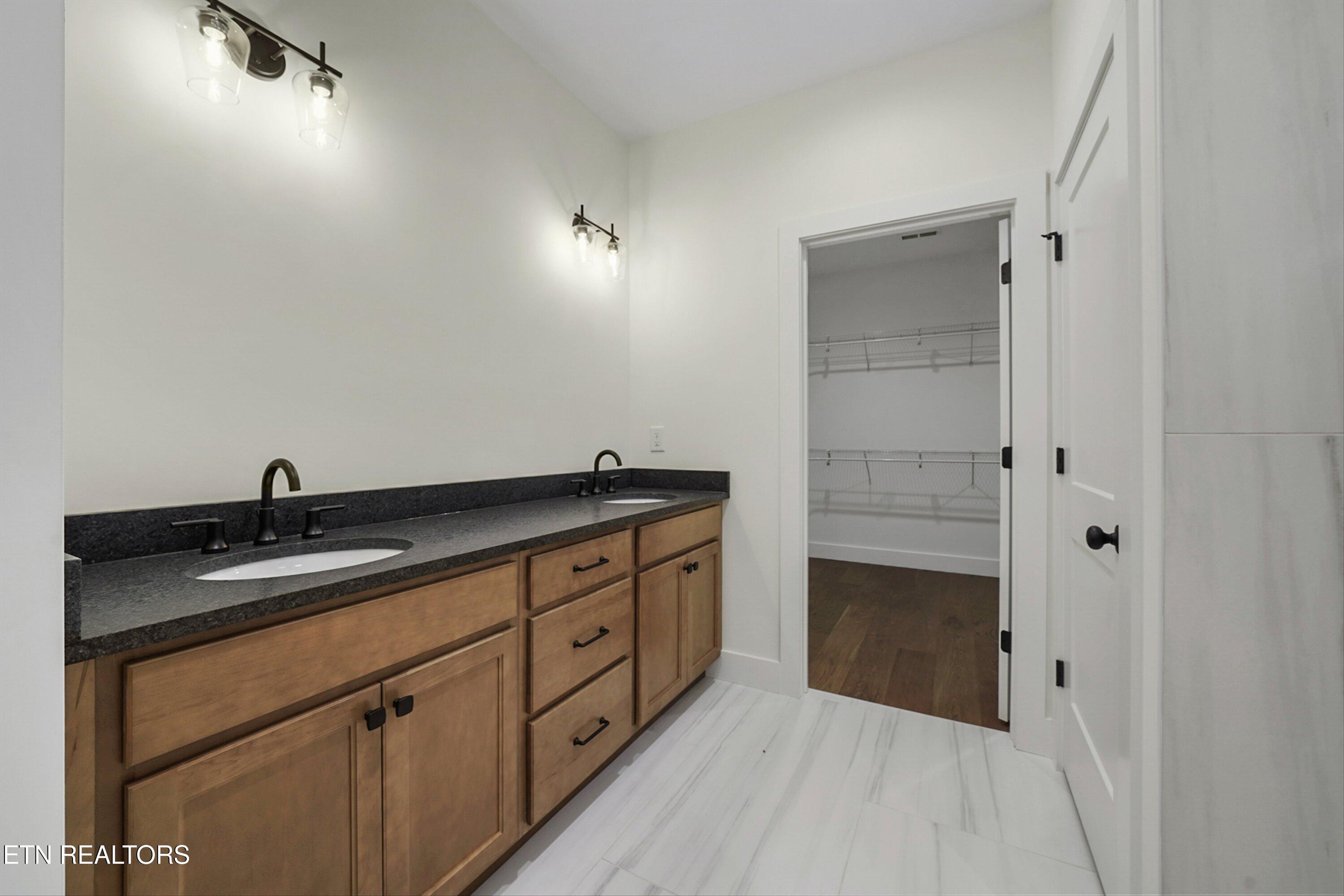 7612 Drake Lane Knoxville TN 37924