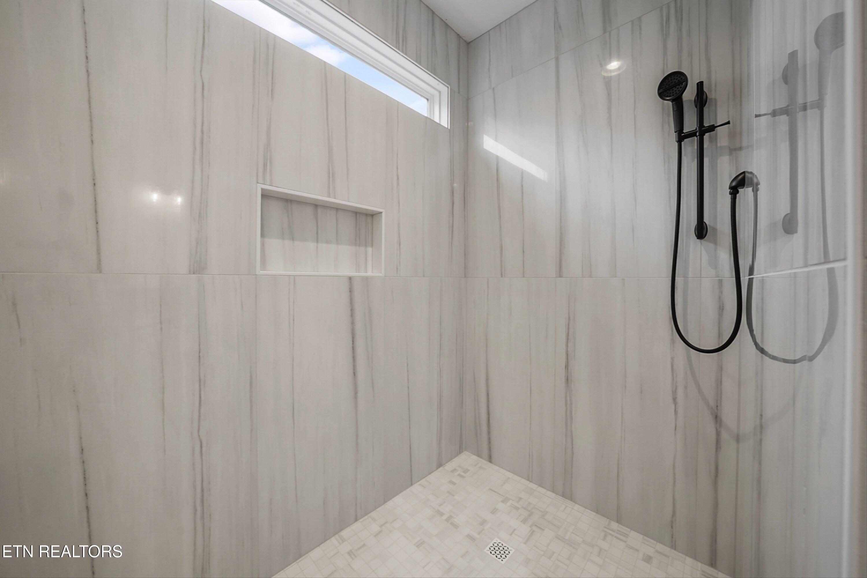 7612 Drake Lane Knoxville TN 37924