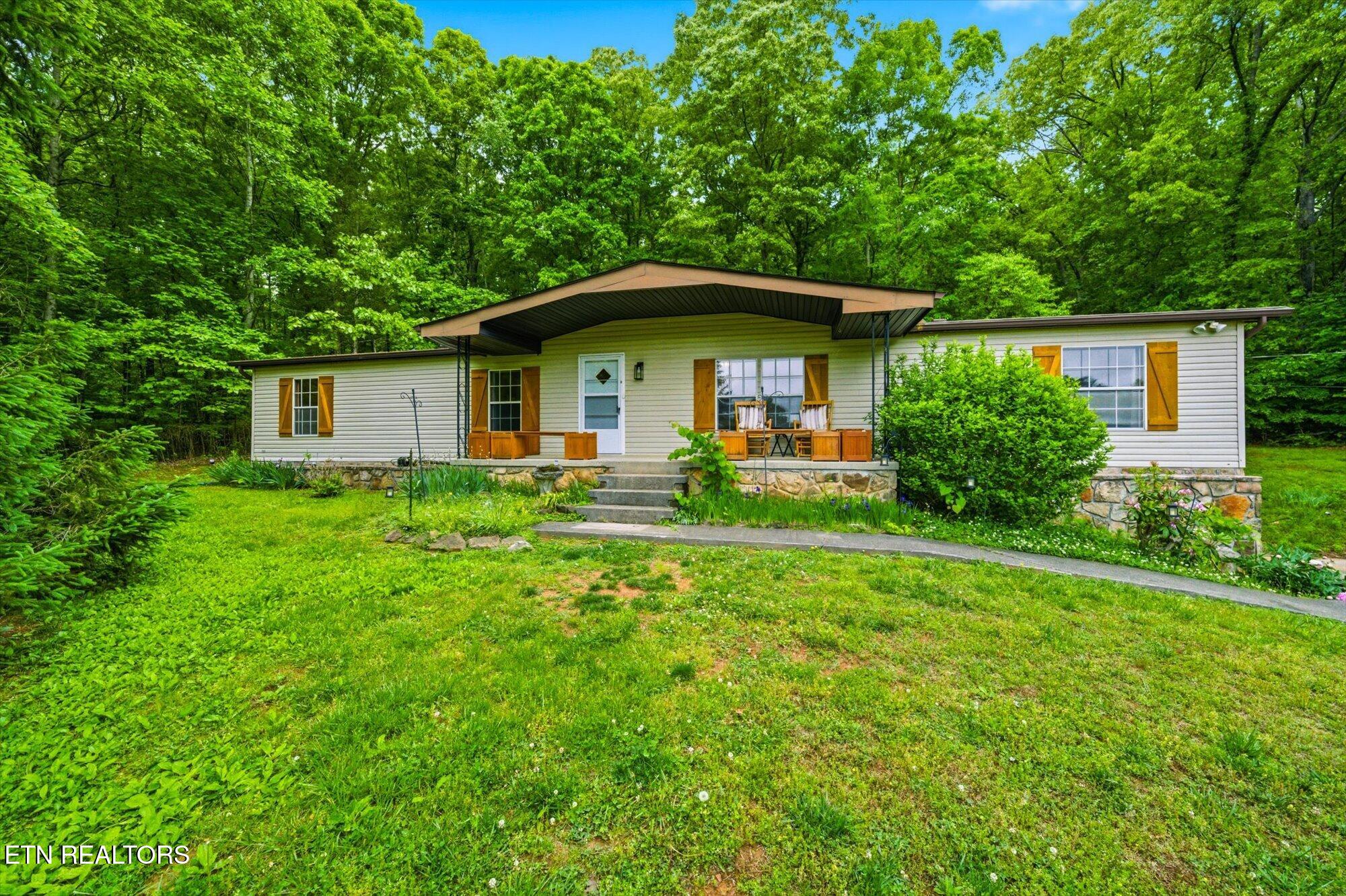 1440 Oren White Road Lenoir City TN 37771