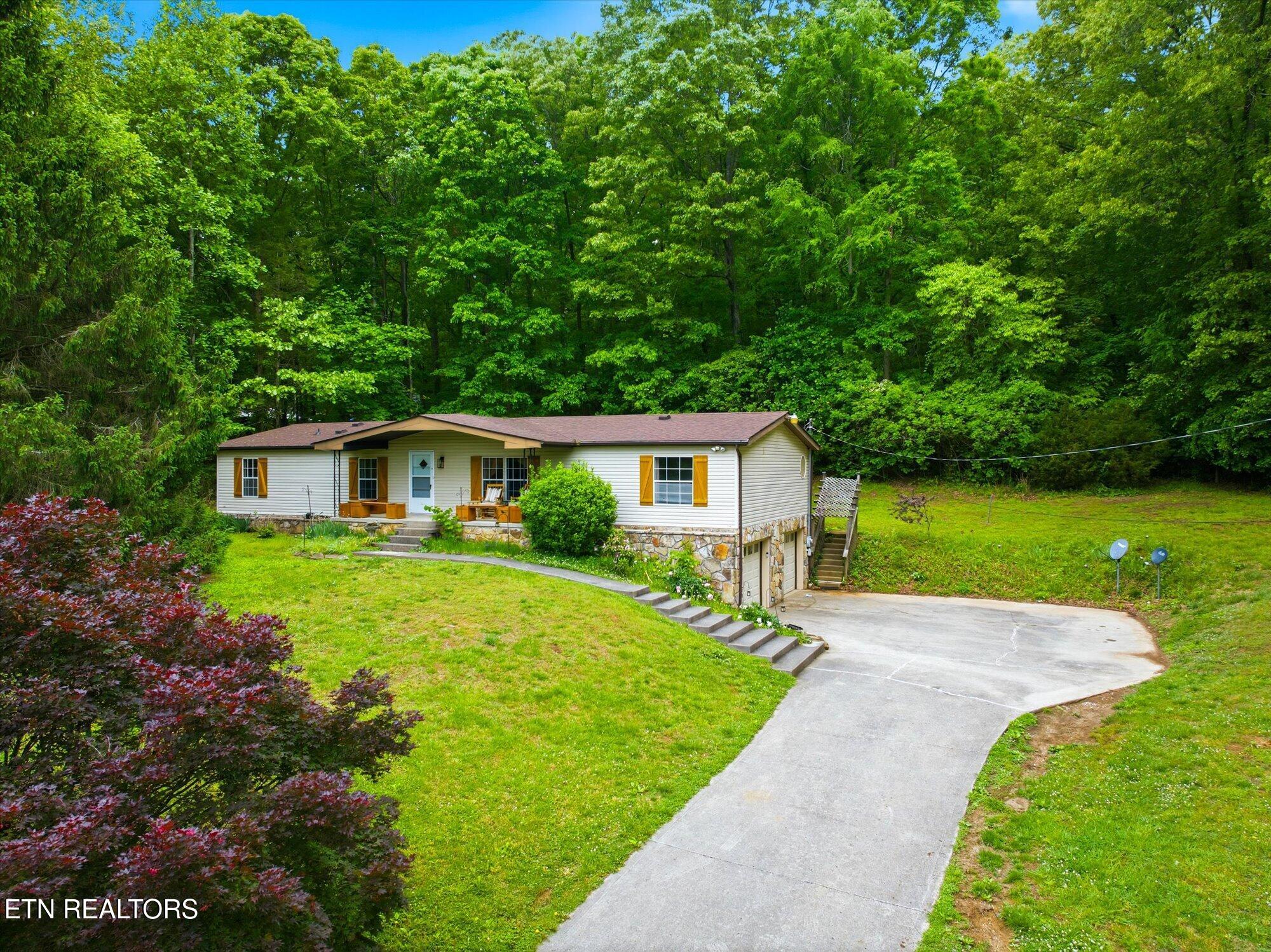 1440 Oren White Road Lenoir City TN 37771