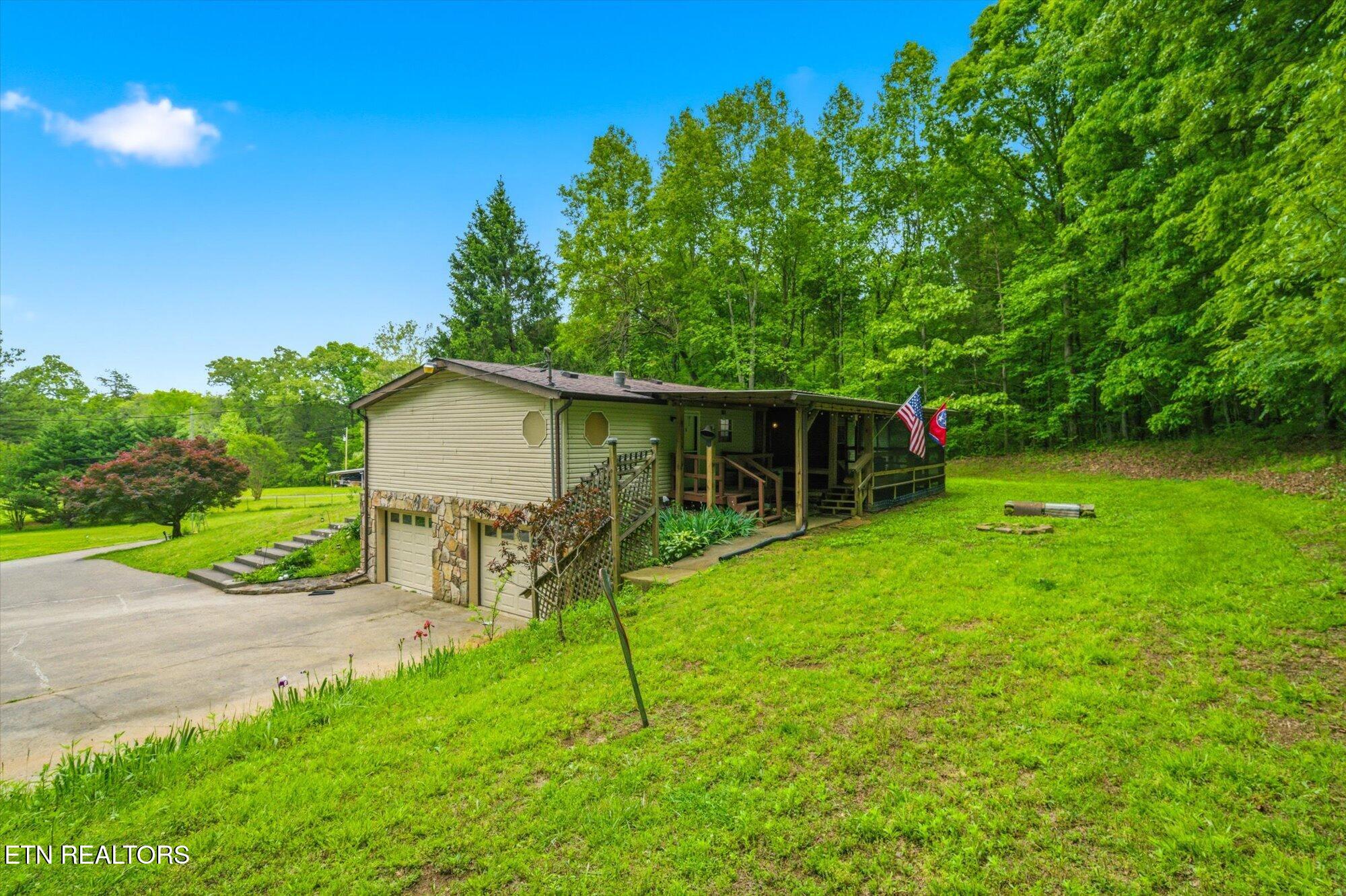 1440 Oren White Road Lenoir City TN 37771