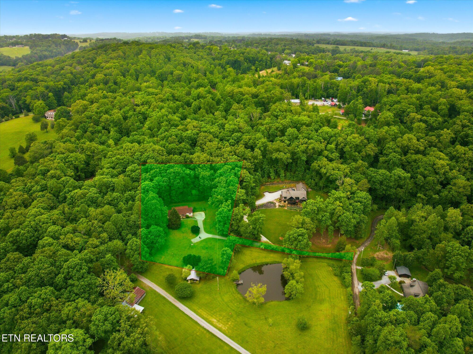 1440 Oren White Road Lenoir City TN 37771