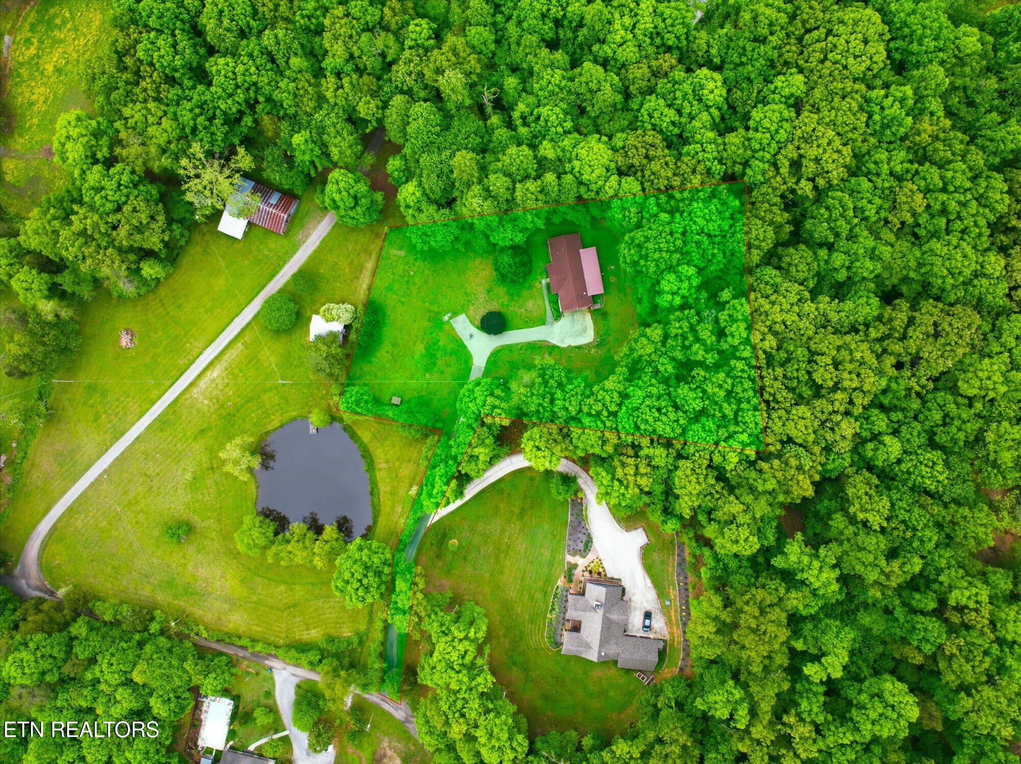 1440 Oren White Road Lenoir City TN 37771