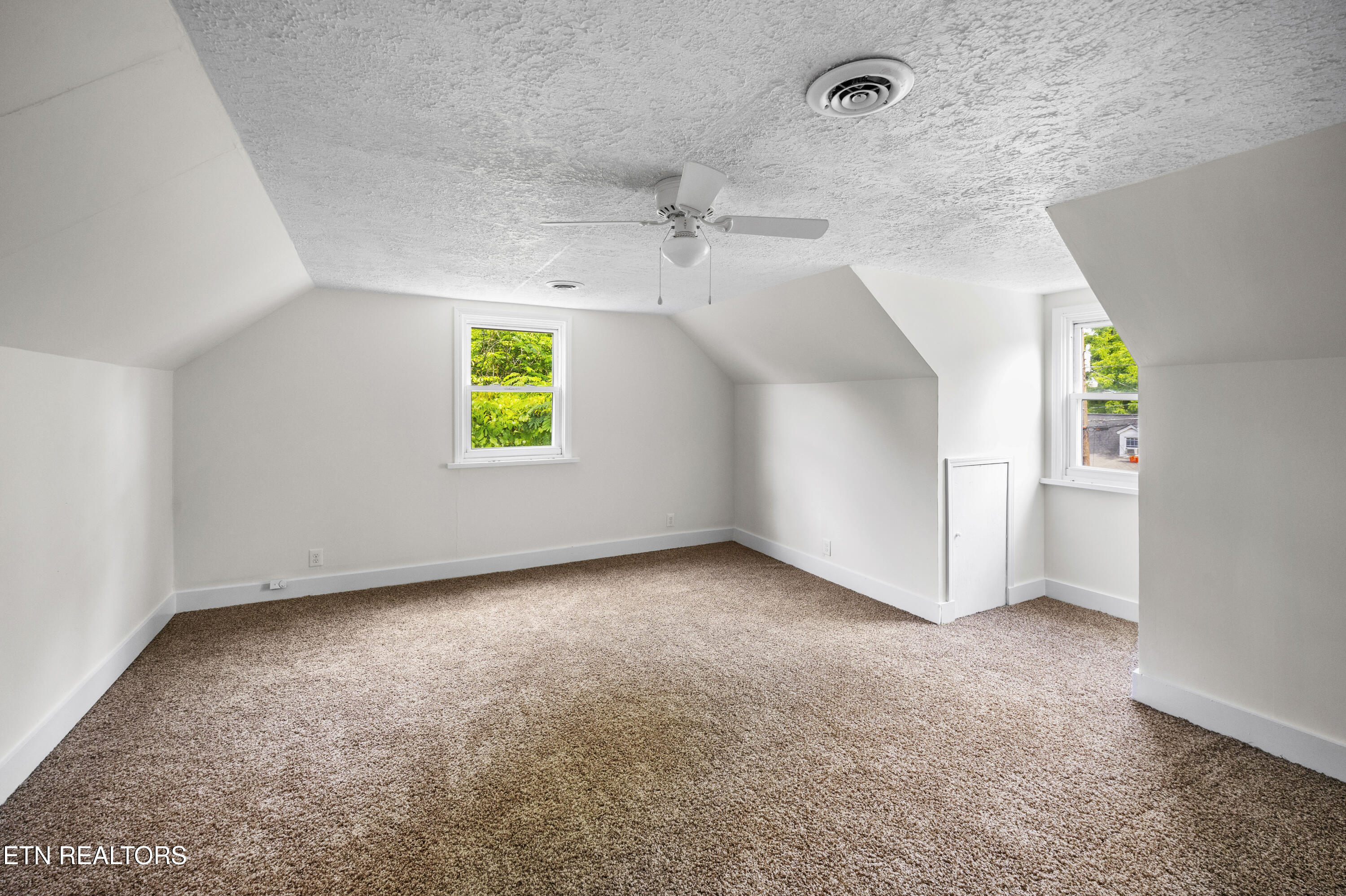 359 Nash Road Knoxville TN 37914