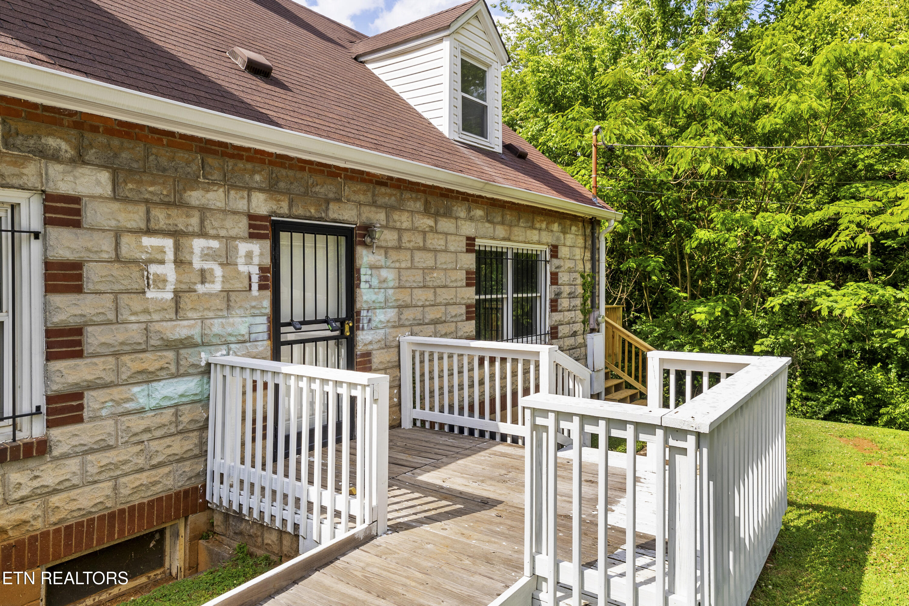 359 Nash Road Knoxville TN 37914