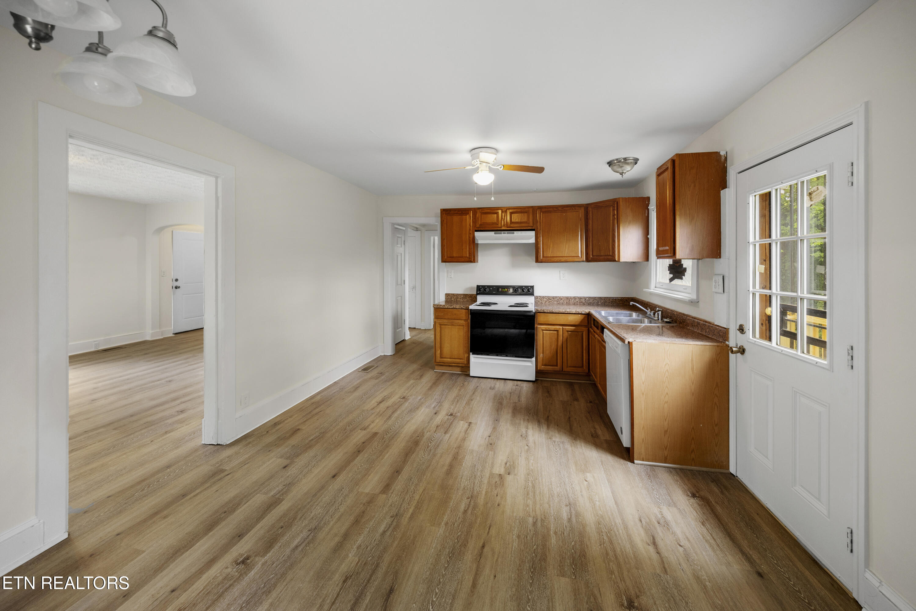 359 Nash Road Knoxville TN 37914
