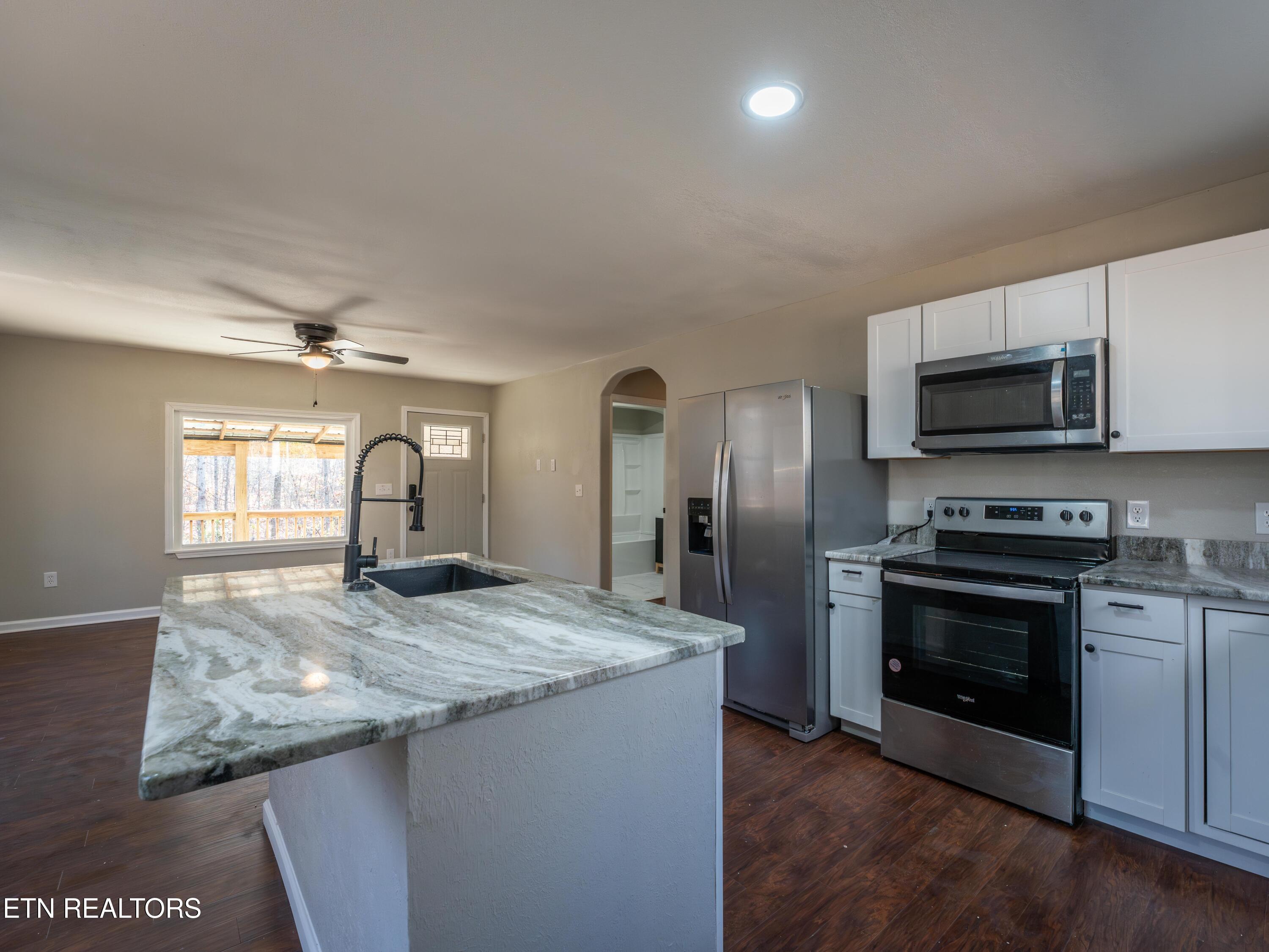 2882 Brewer Road Crossville TN 38572