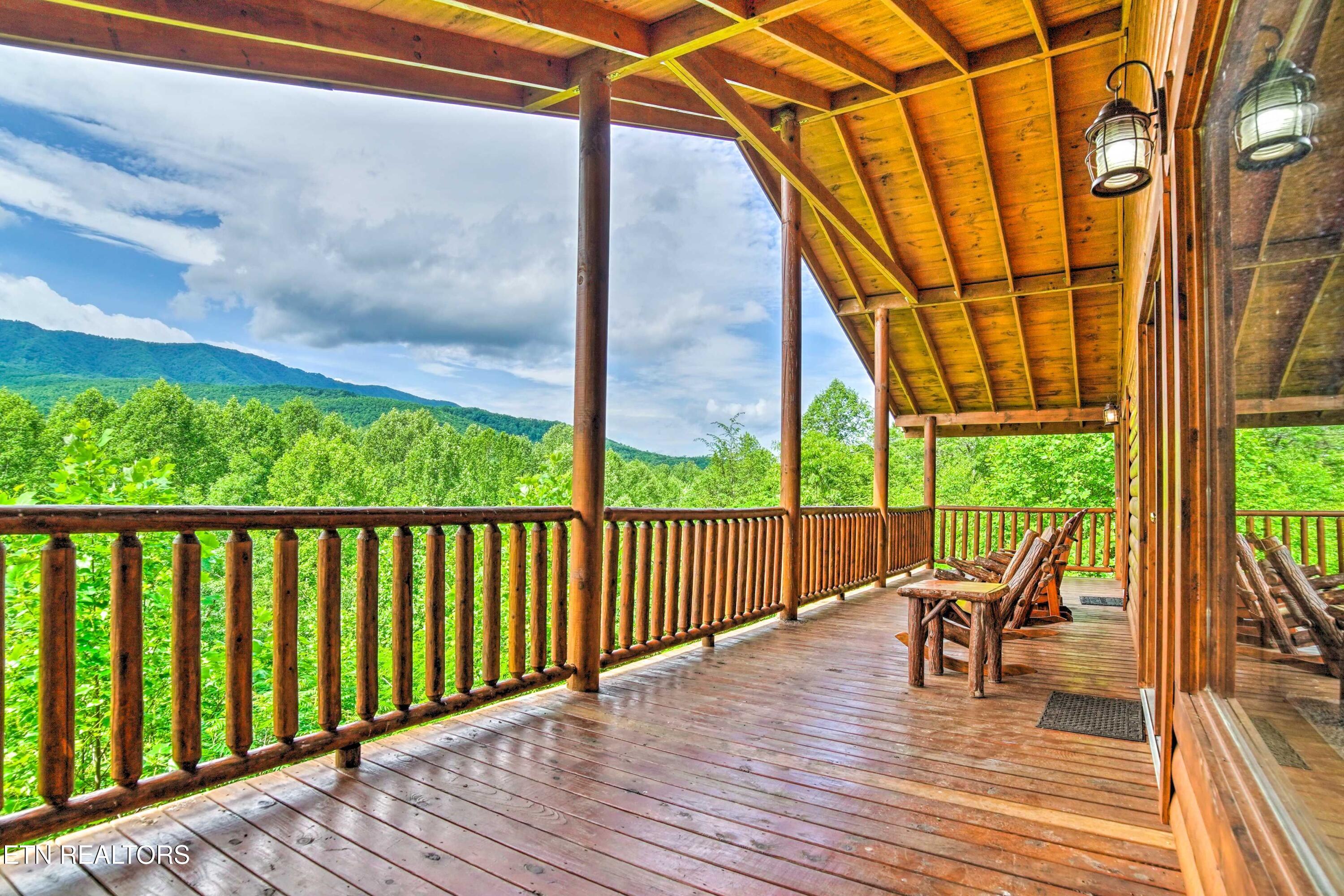 4750 Townsend Drive Gatlinburg TN 37738