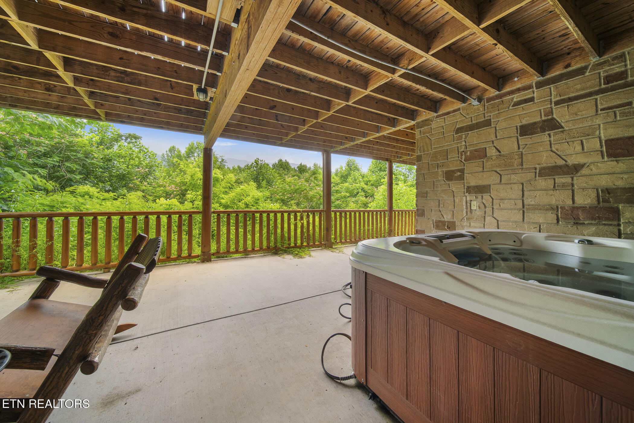 4750 Townsend Drive Gatlinburg TN 37738