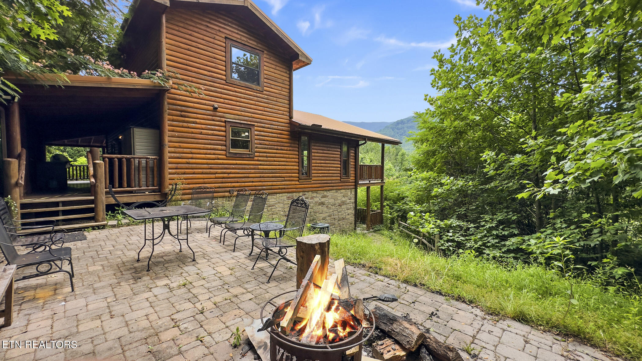 4750 Townsend Drive Gatlinburg TN 37738