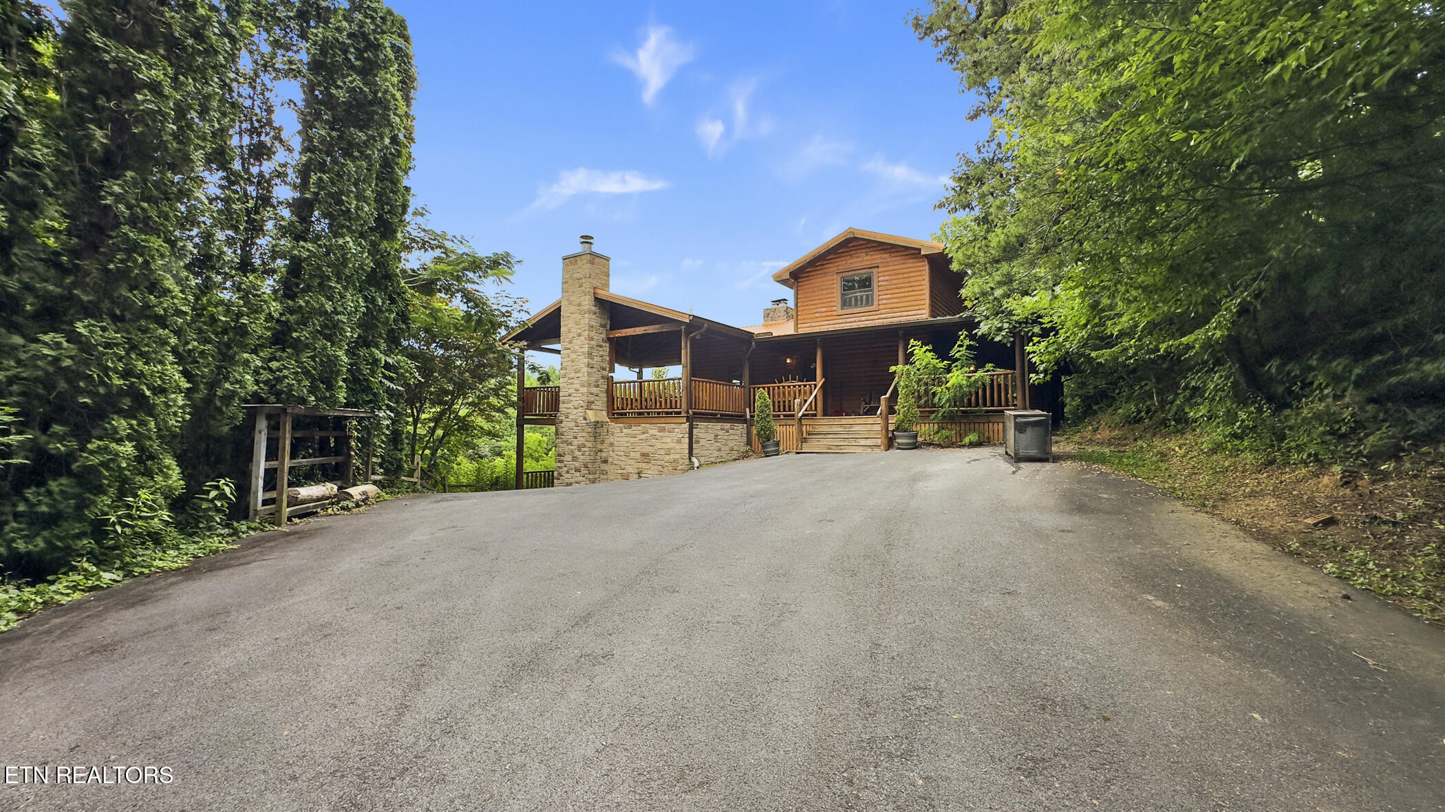 4750 Townsend Drive Gatlinburg TN 37738