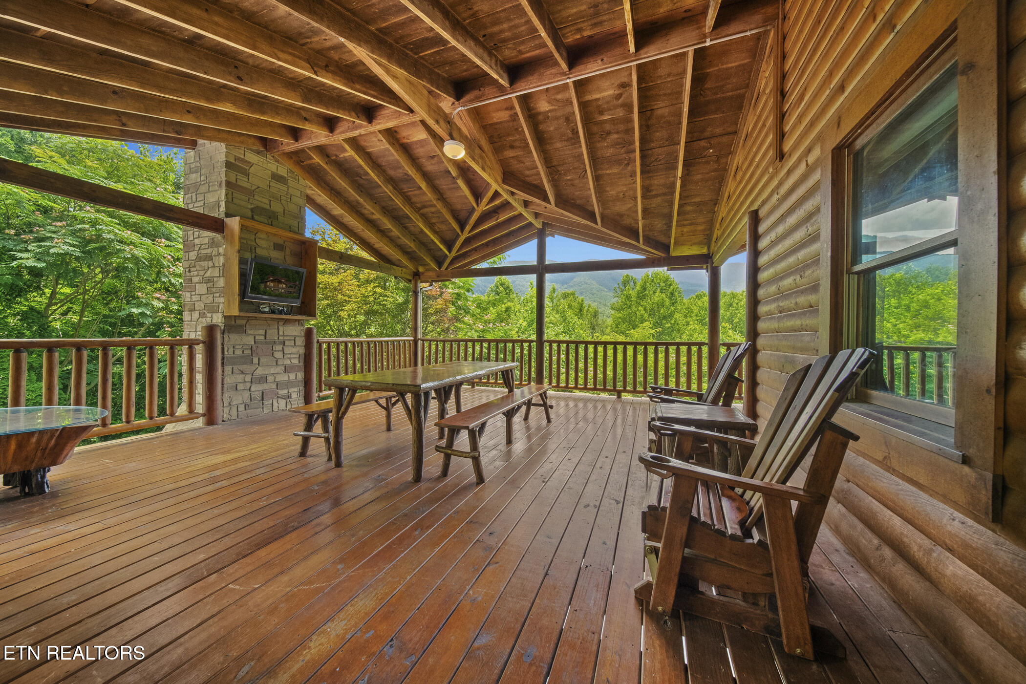 4750 Townsend Drive Gatlinburg TN 37738