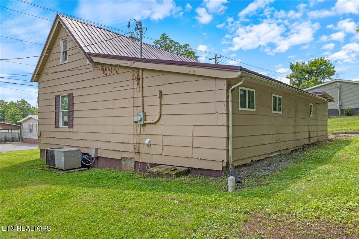 110 Elm Street Niota TN 37826