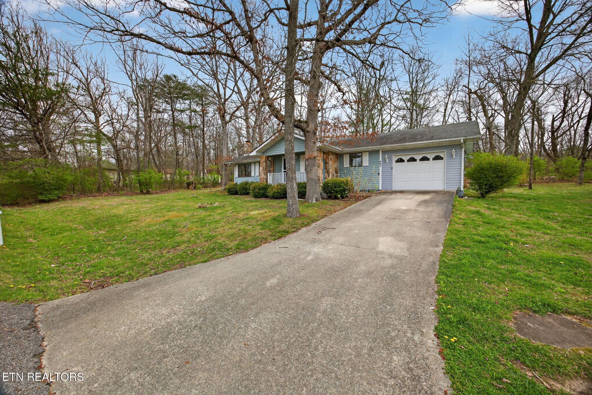 140 Lakeshire Drive Crossville TN 38558
