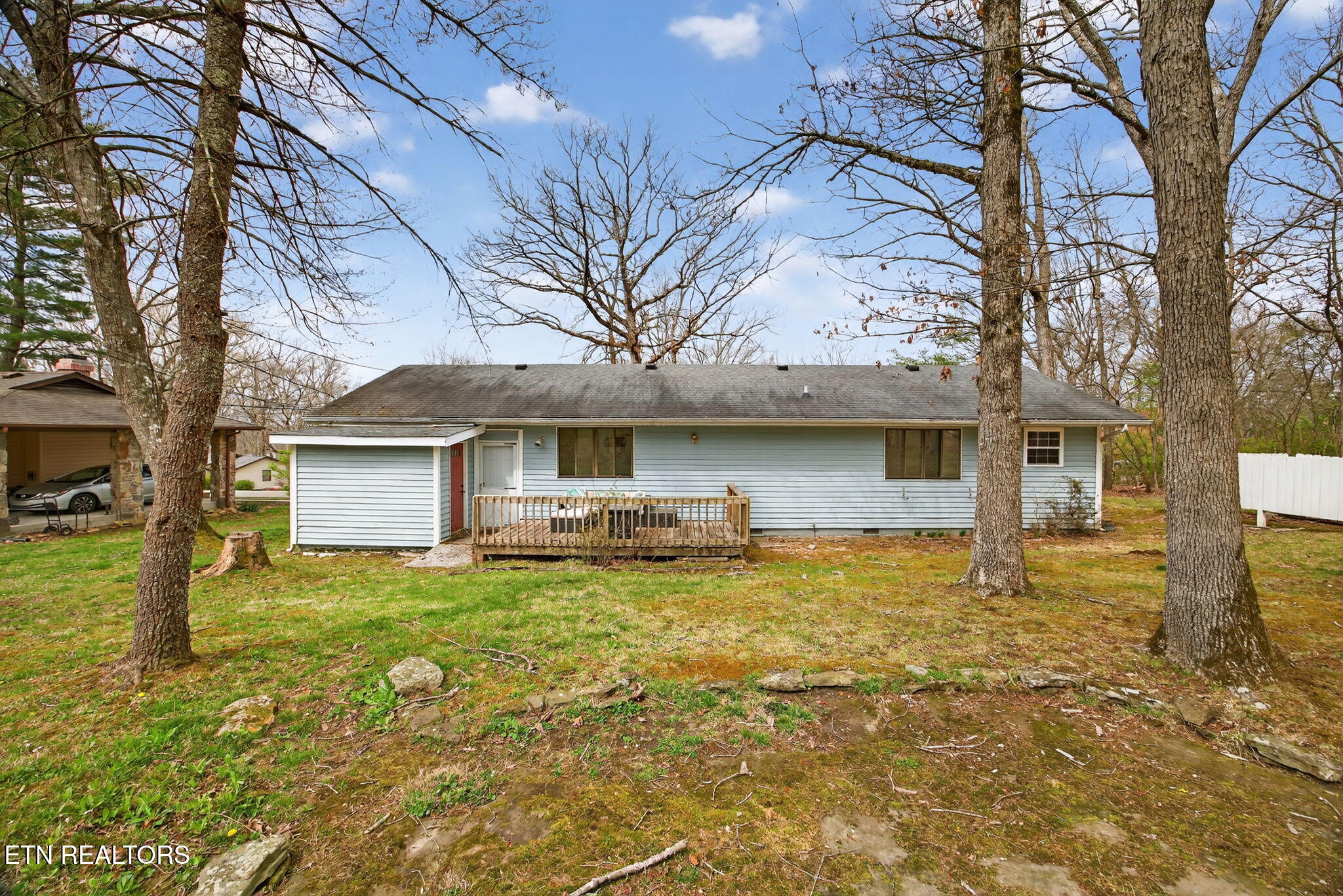 140 Lakeshire Drive Crossville TN 38558