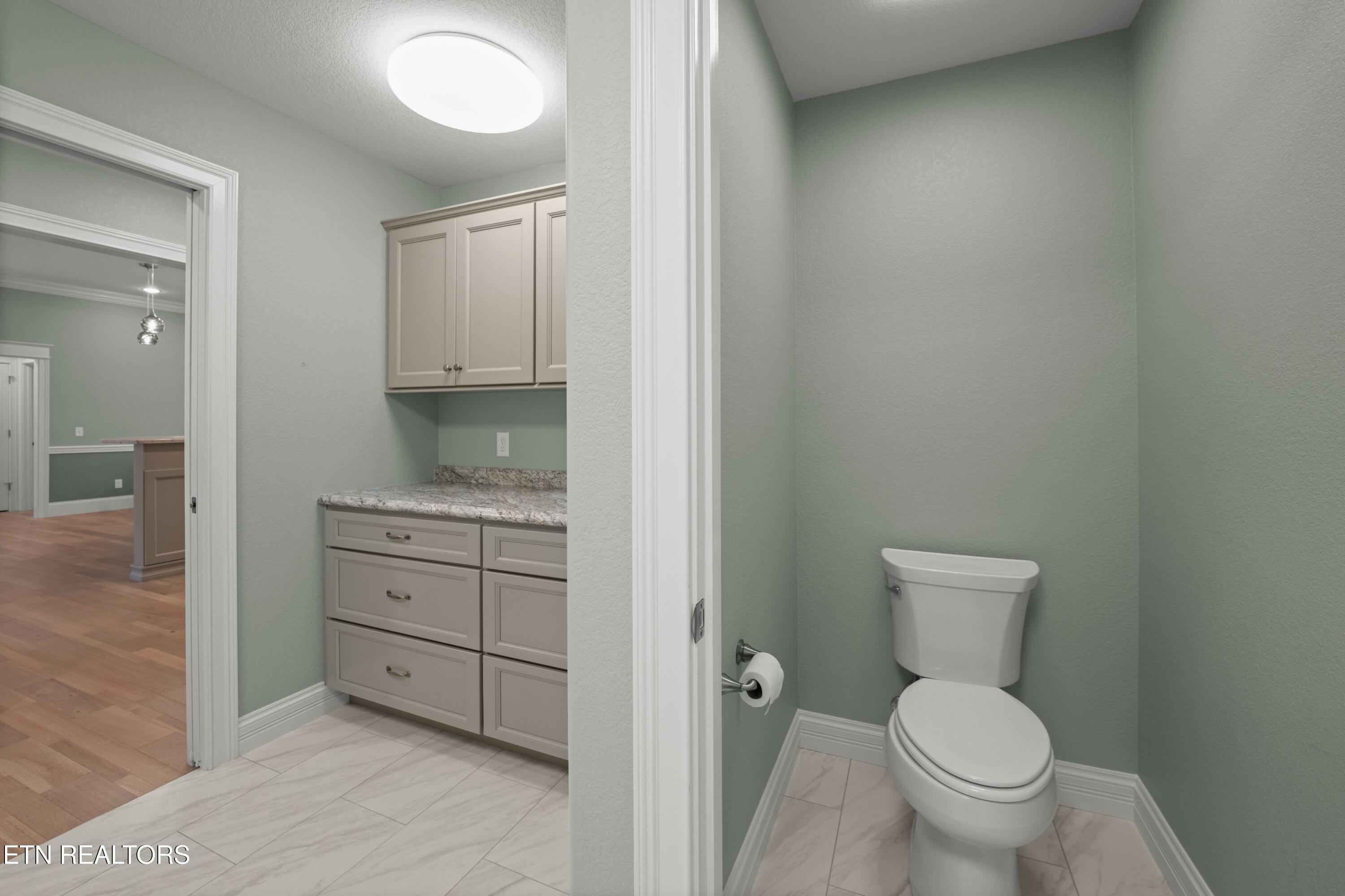 12 Edgemere Court Crossville TN 38558