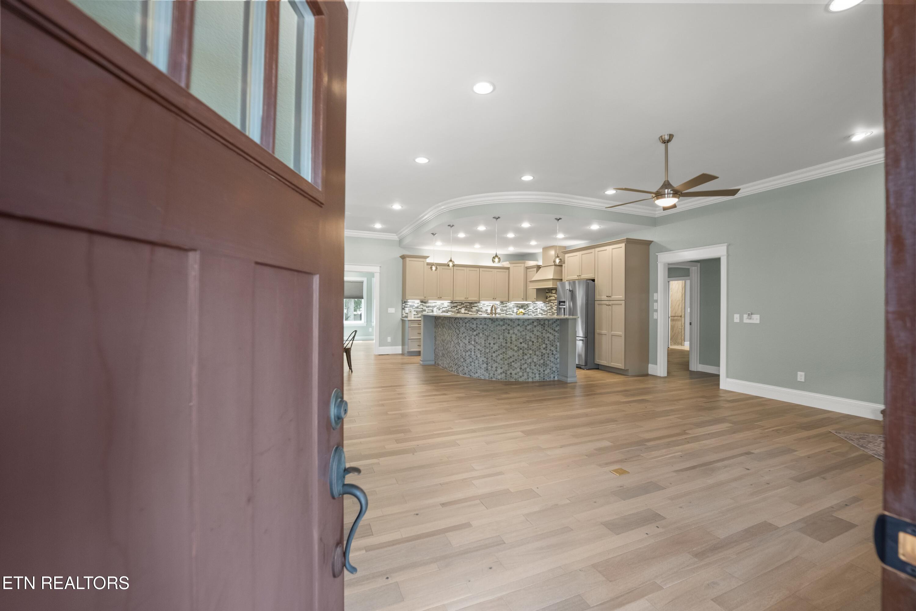 12 Edgemere Court Crossville TN 38558