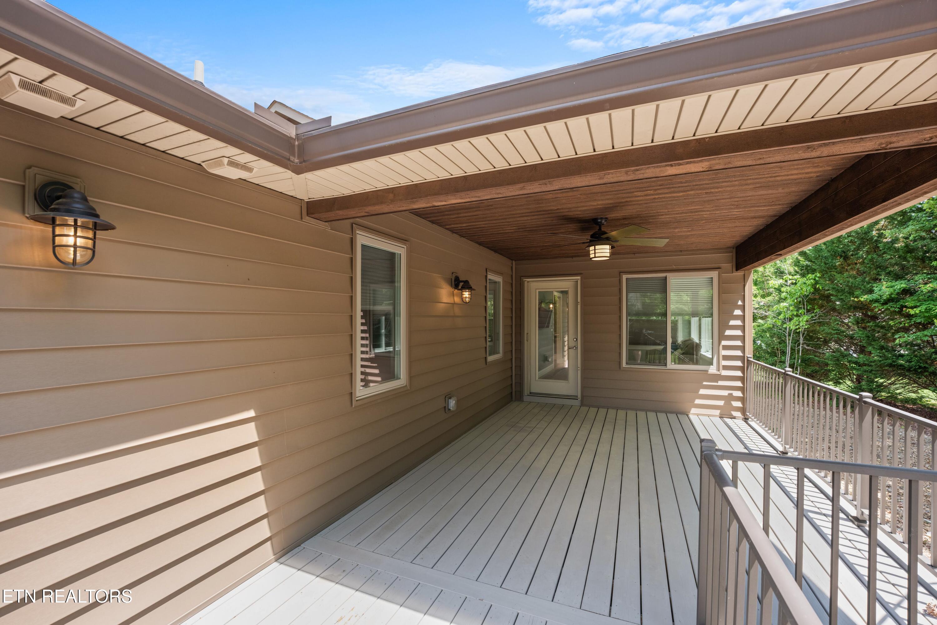 12 Edgemere Court Crossville TN 38558