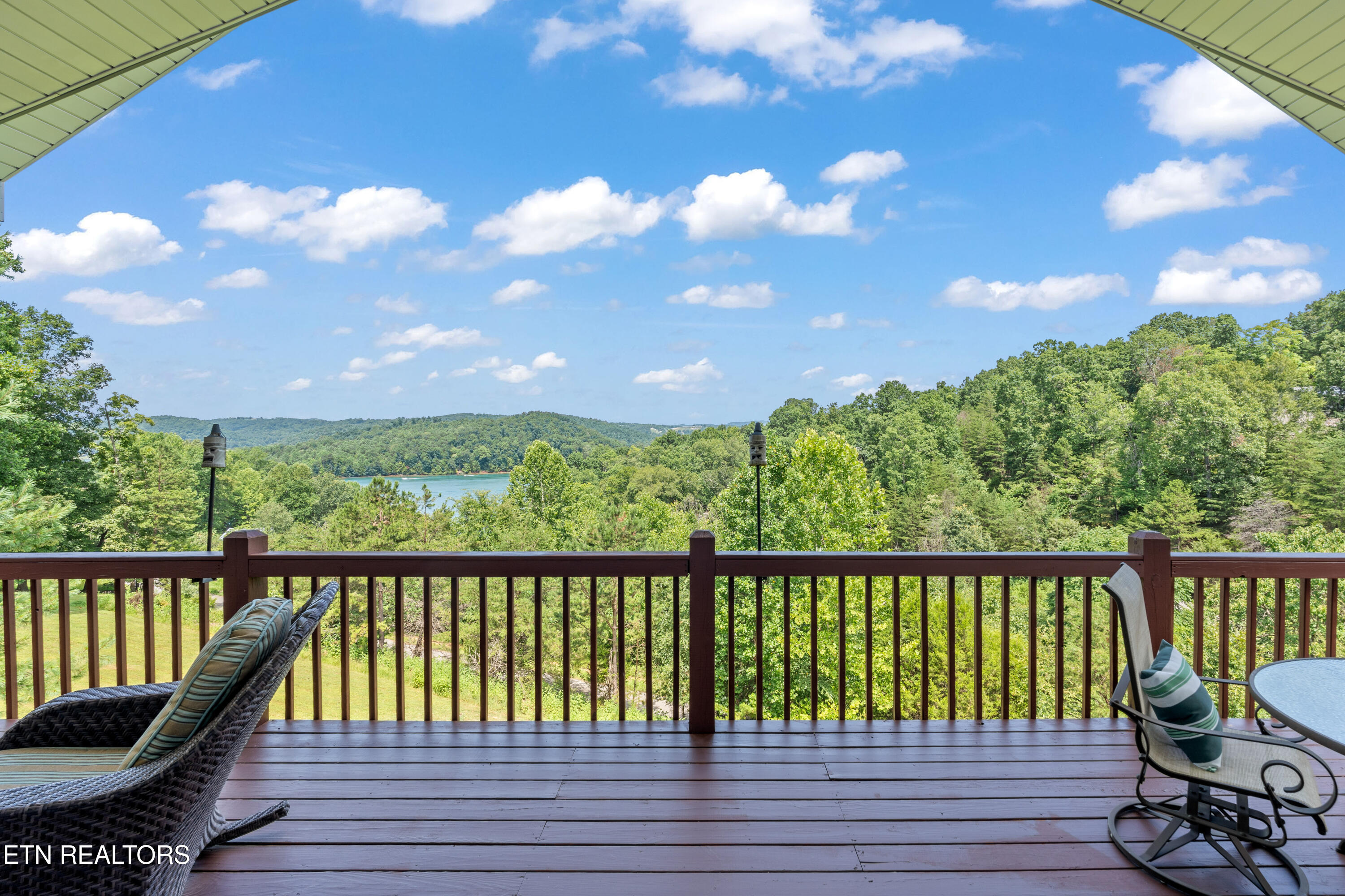 1470 Deerfield Way Lafollette TN 37766