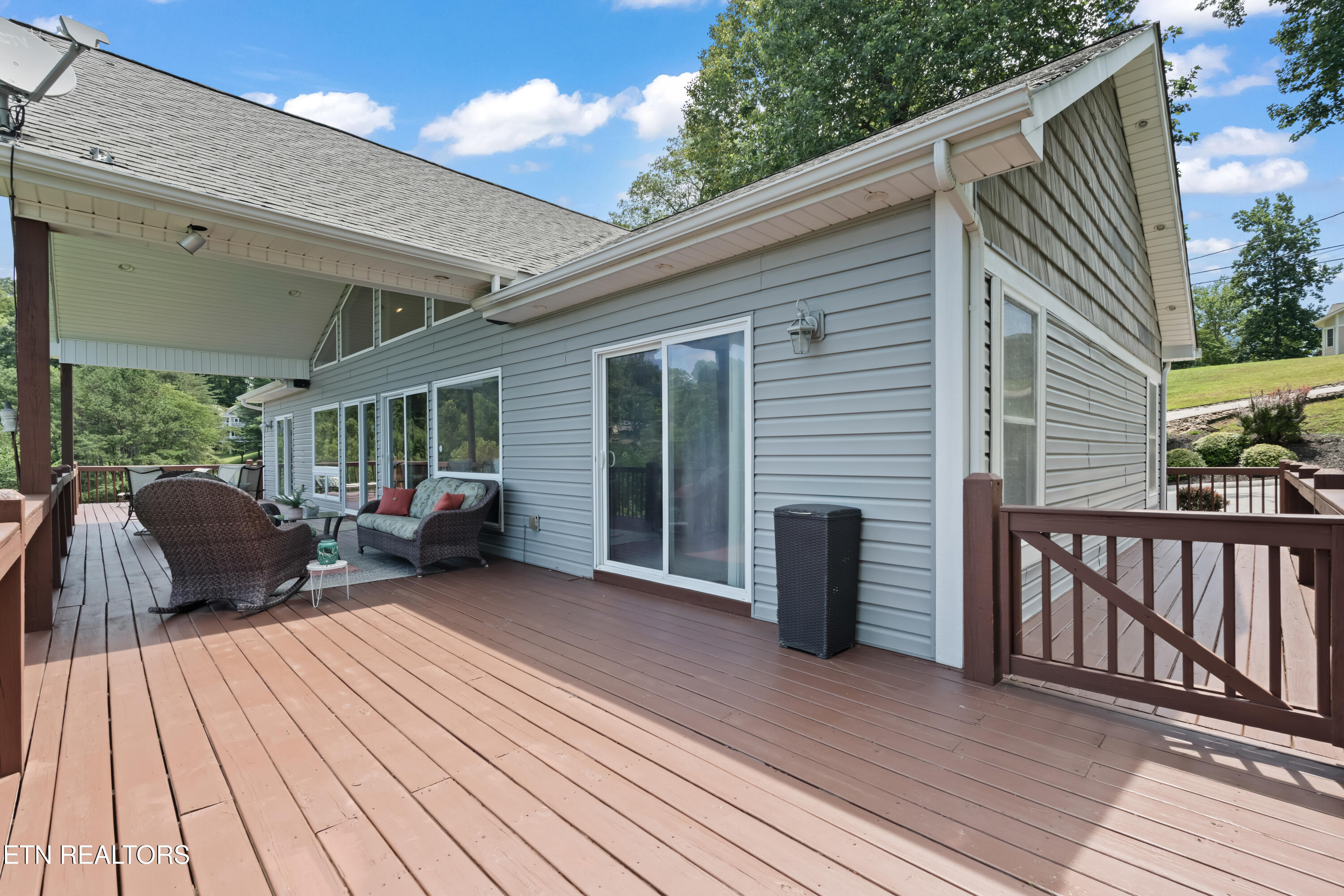 1470 Deerfield Way Lafollette TN 37766