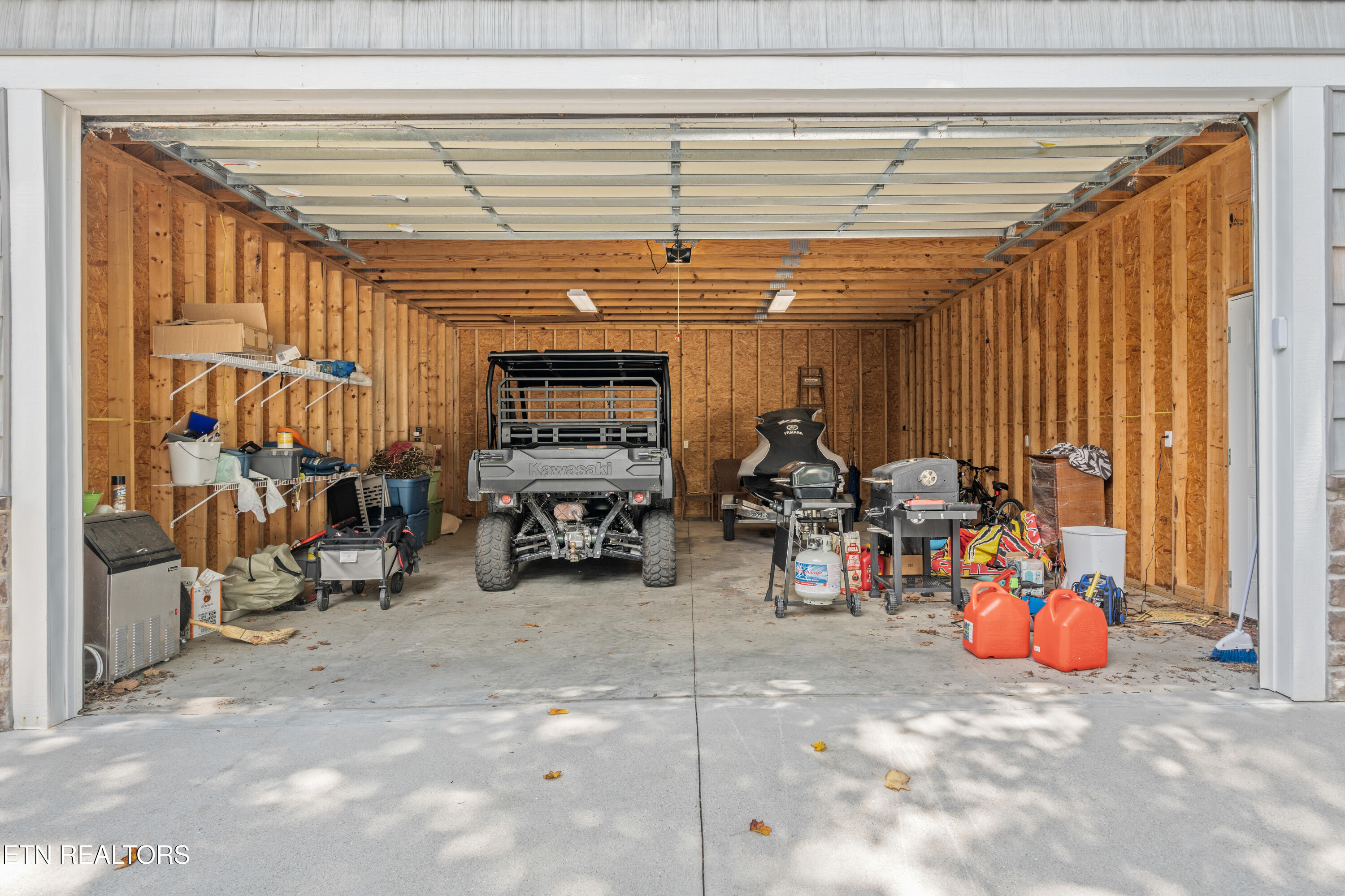 1470 Deerfield Way Lafollette TN 37766