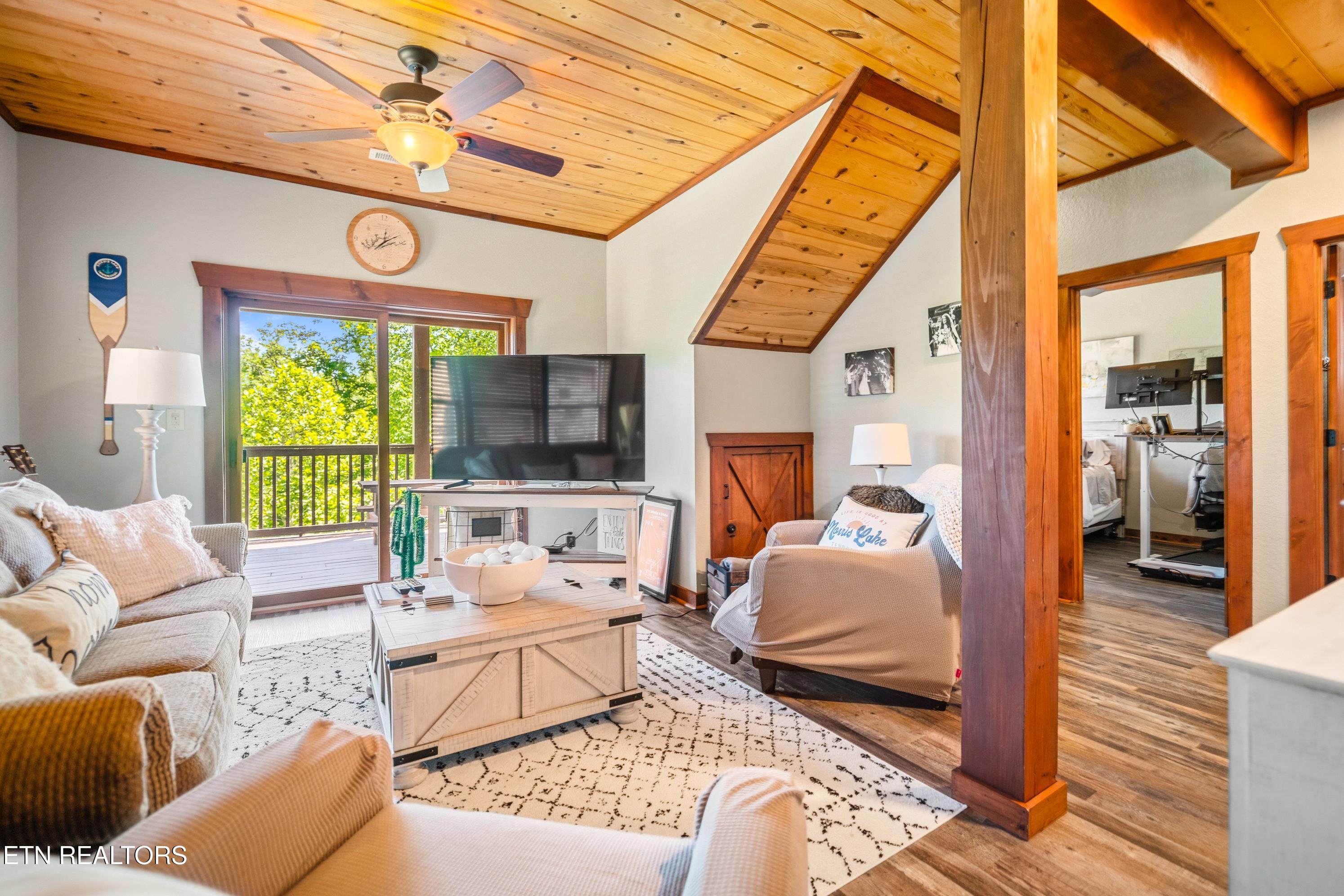 230 Foxwood Drive Caryville TN 37714