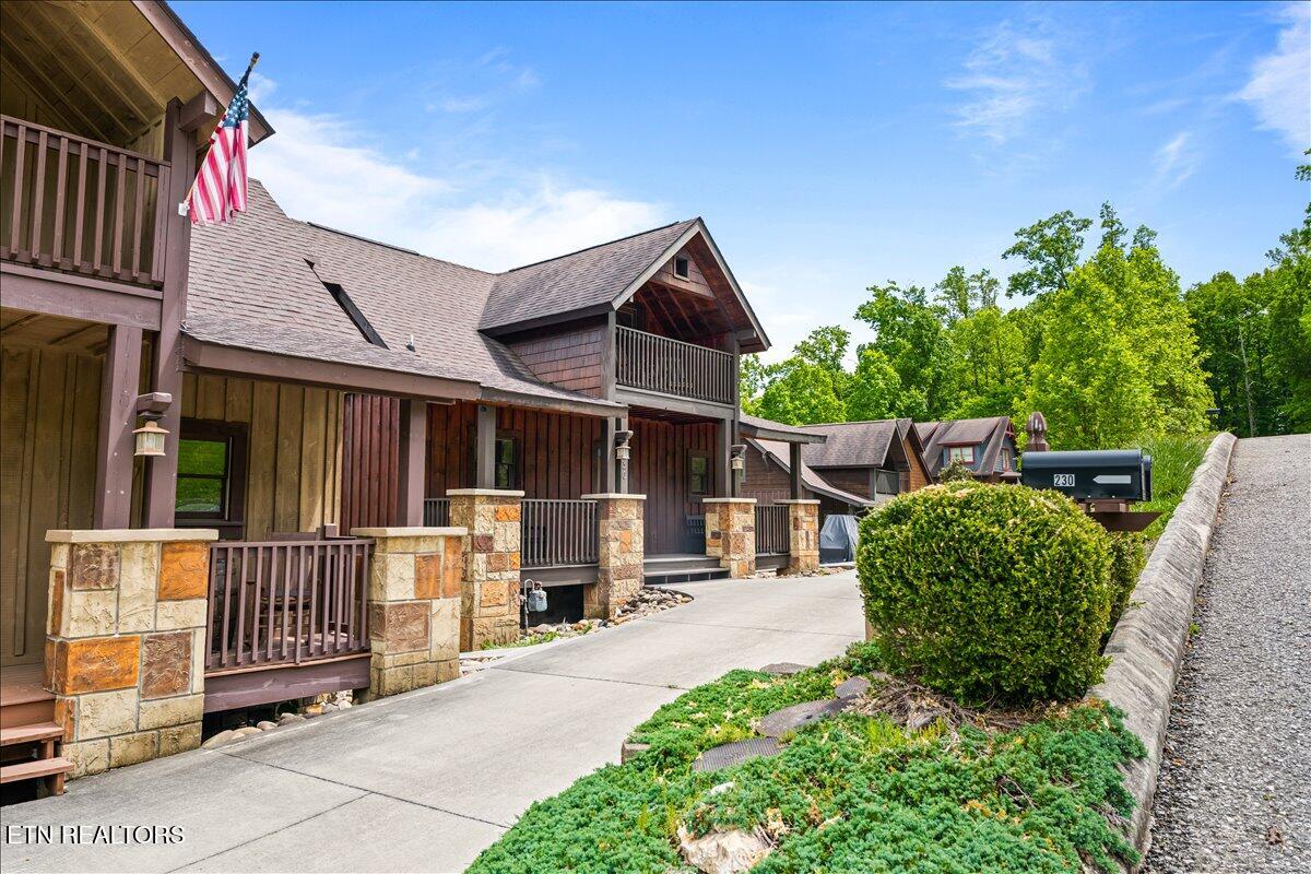 230 Foxwood Drive Caryville TN 37714